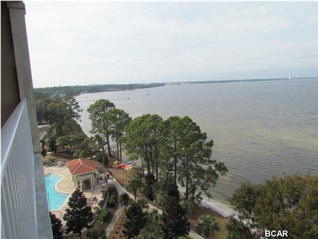 Magnolia Bay Club - Residential