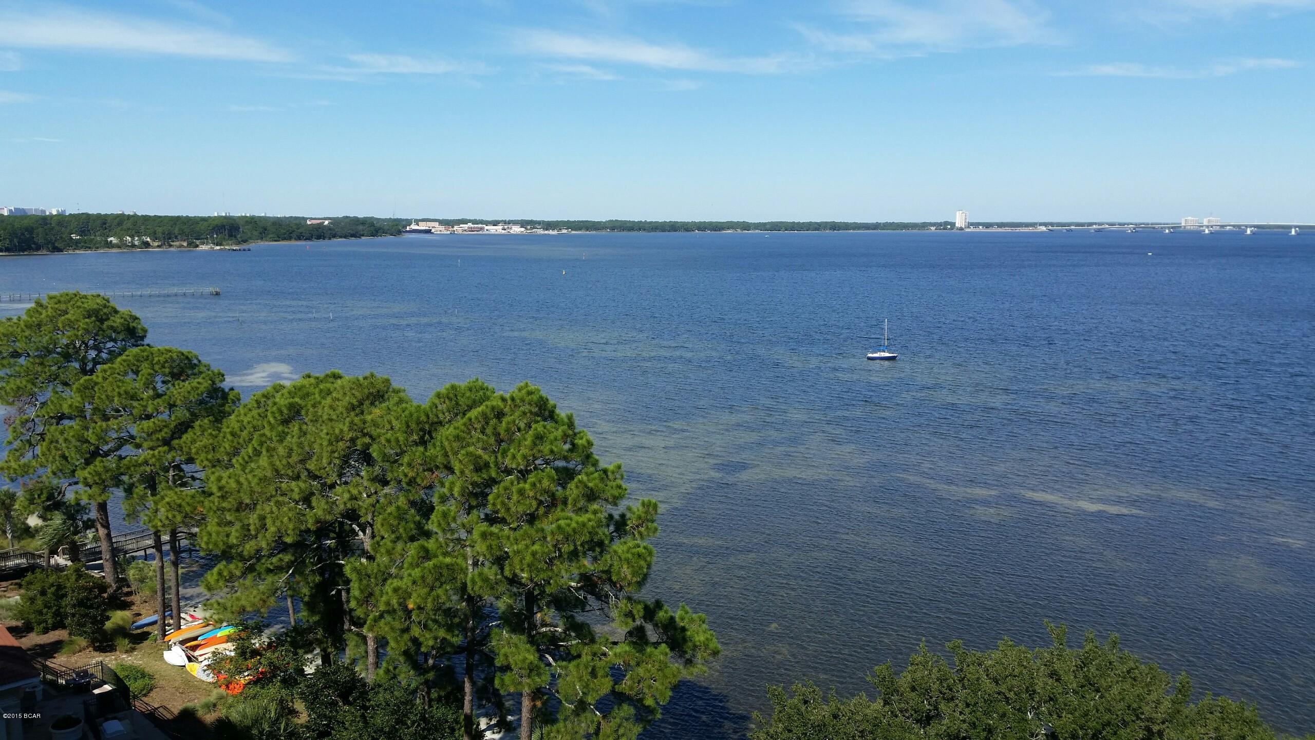 Magnolia Bay Club - Residential