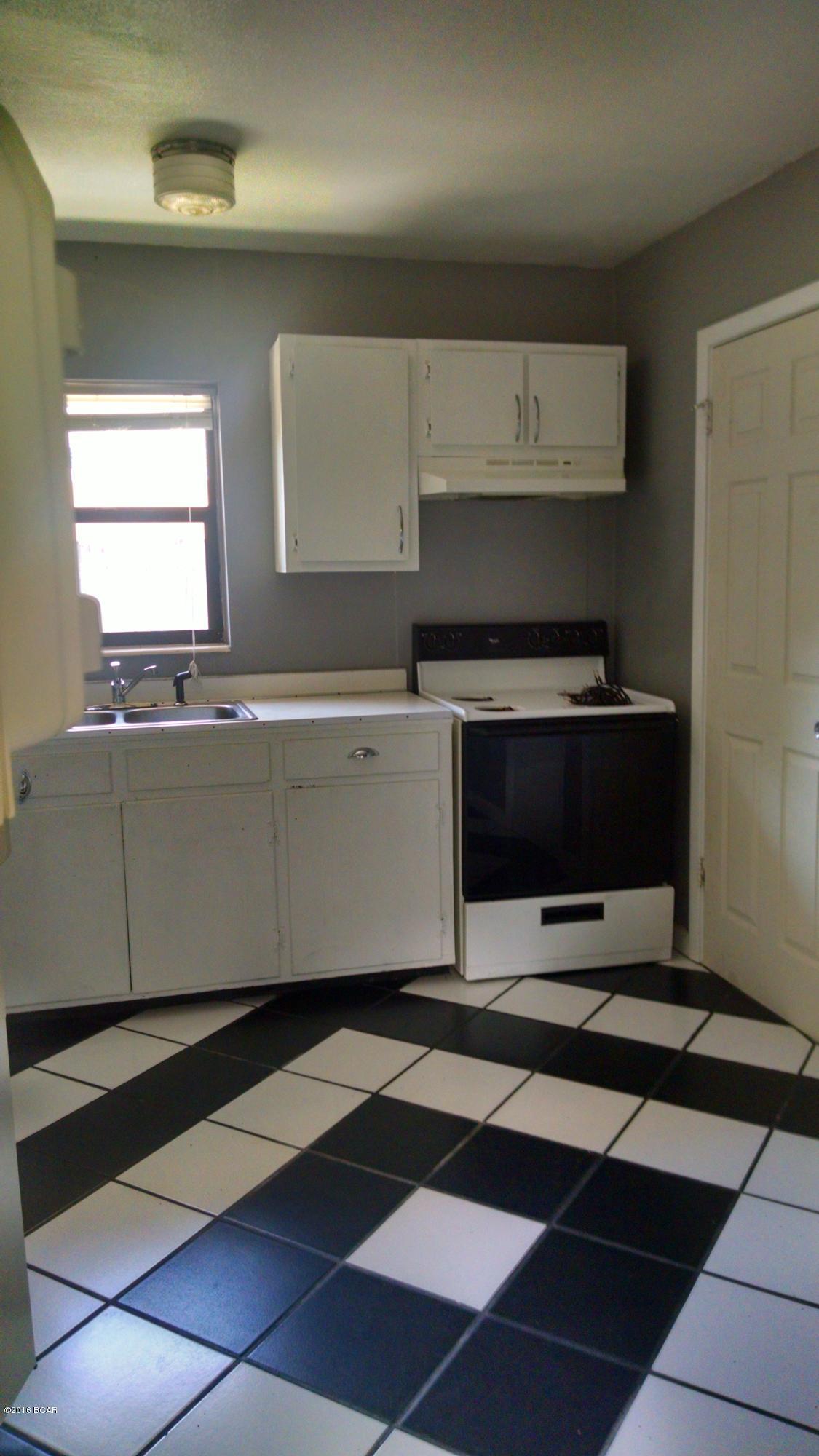 Crescent Beach Unit 1 - Residential Lease