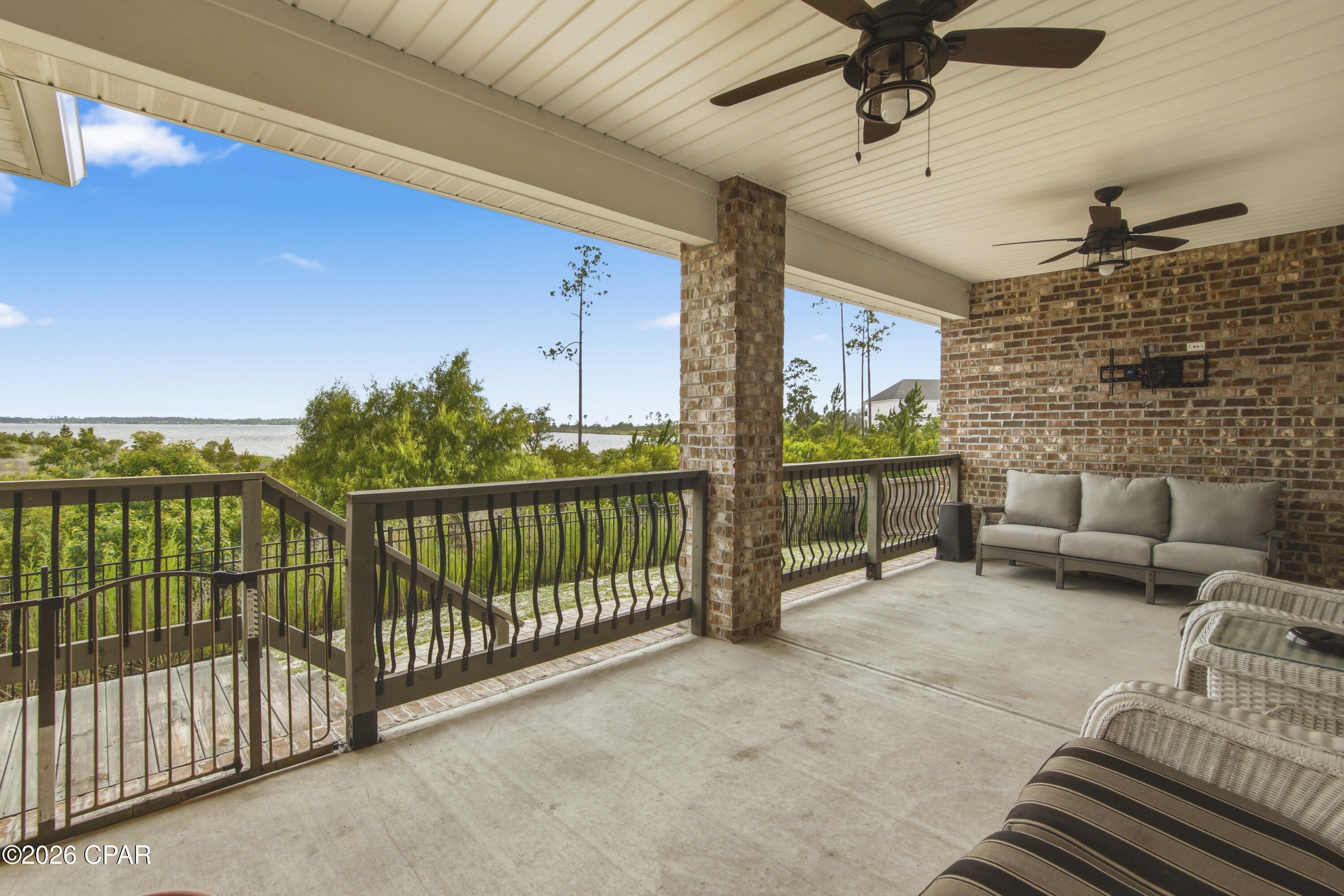 Fanning Bayou - Residential