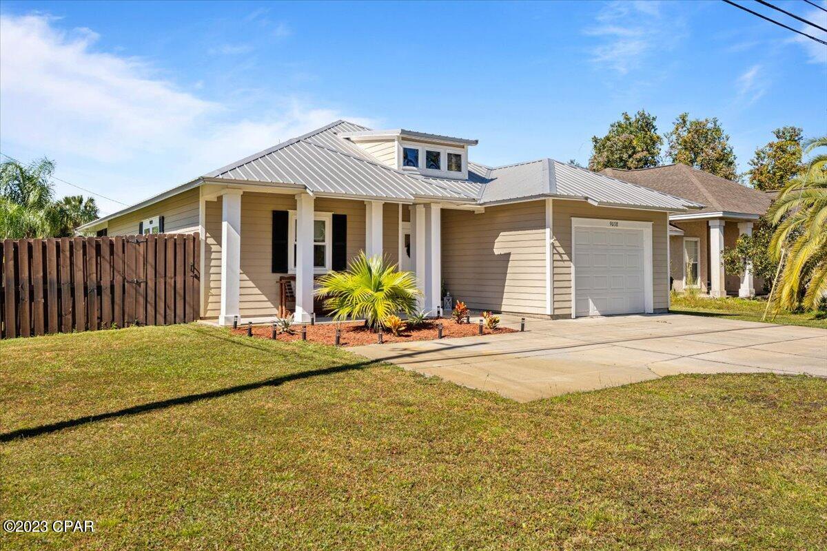 Well maintained and fully furnished 3 bedroom 2 bath beautiful Beach house. House features fenced in spacious backyard with fresh sod, screened in patio with furniture, one car garage with epoxy flooring. Fully equipped kitchen with all the appliances included. Centrally located, only 0,7 miles from the beach. Walking distance to the front beach attractions, restaurants and more.