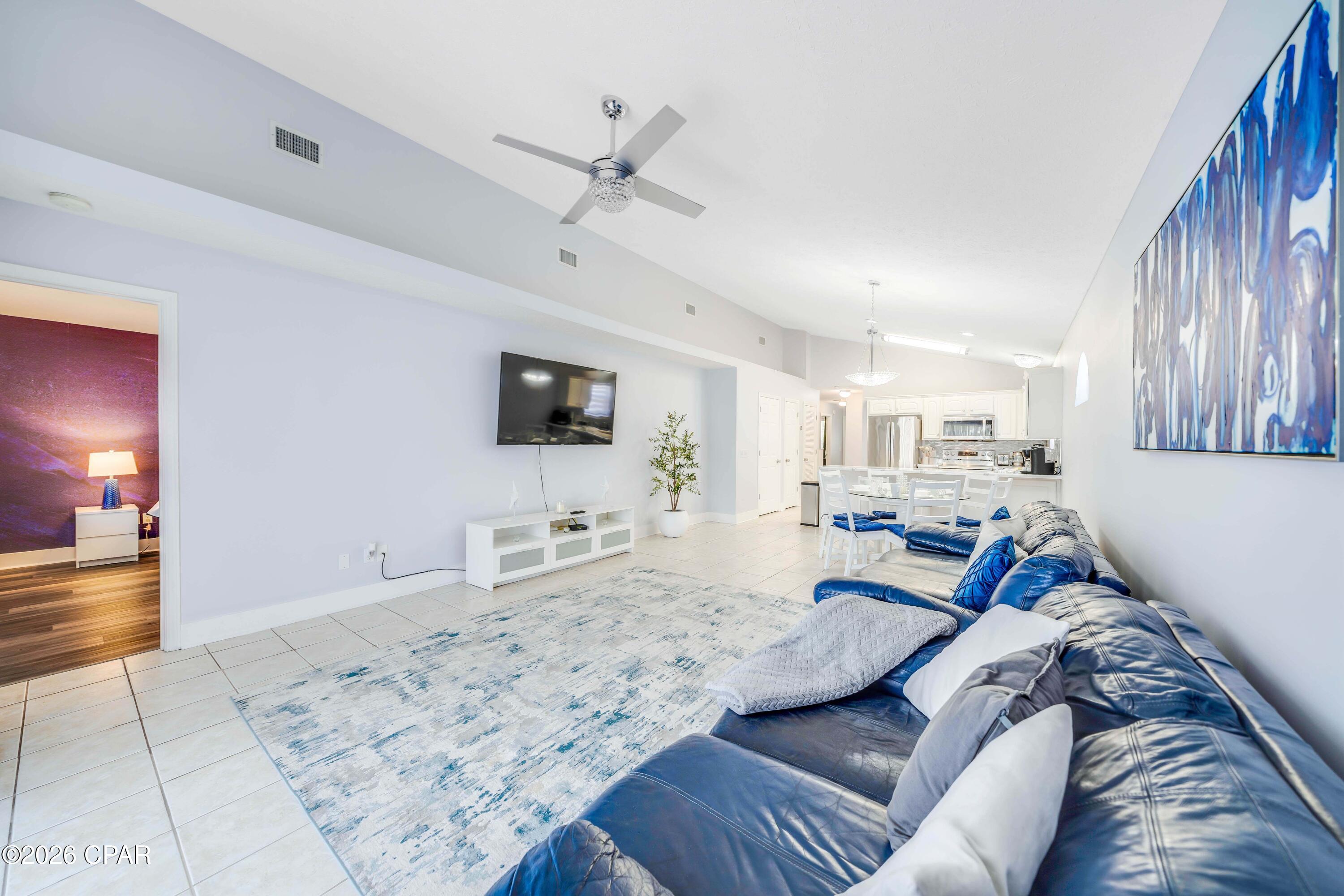 Palm Cove Phase II - Residential Lease