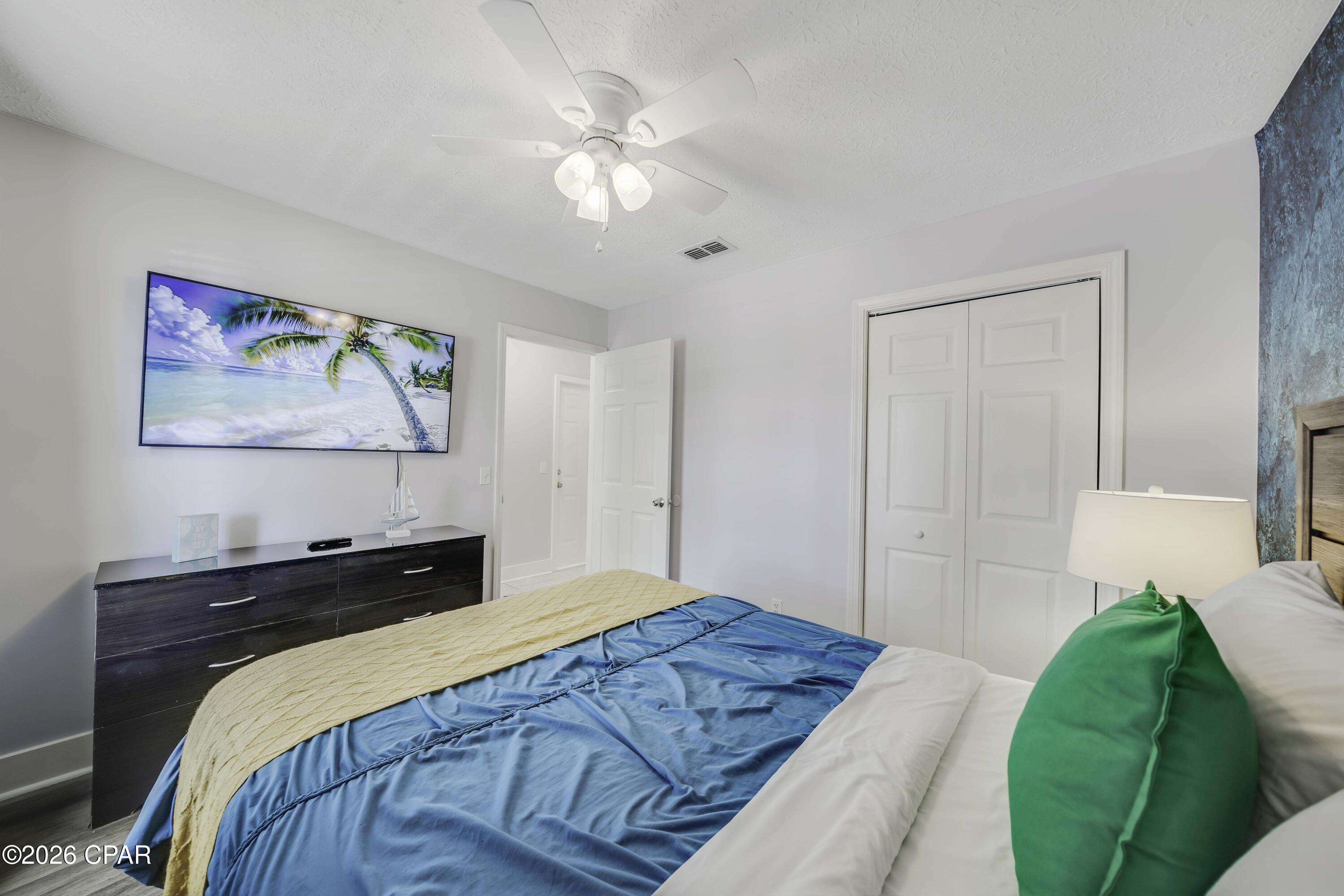 Palm Cove Phase II - Residential Lease