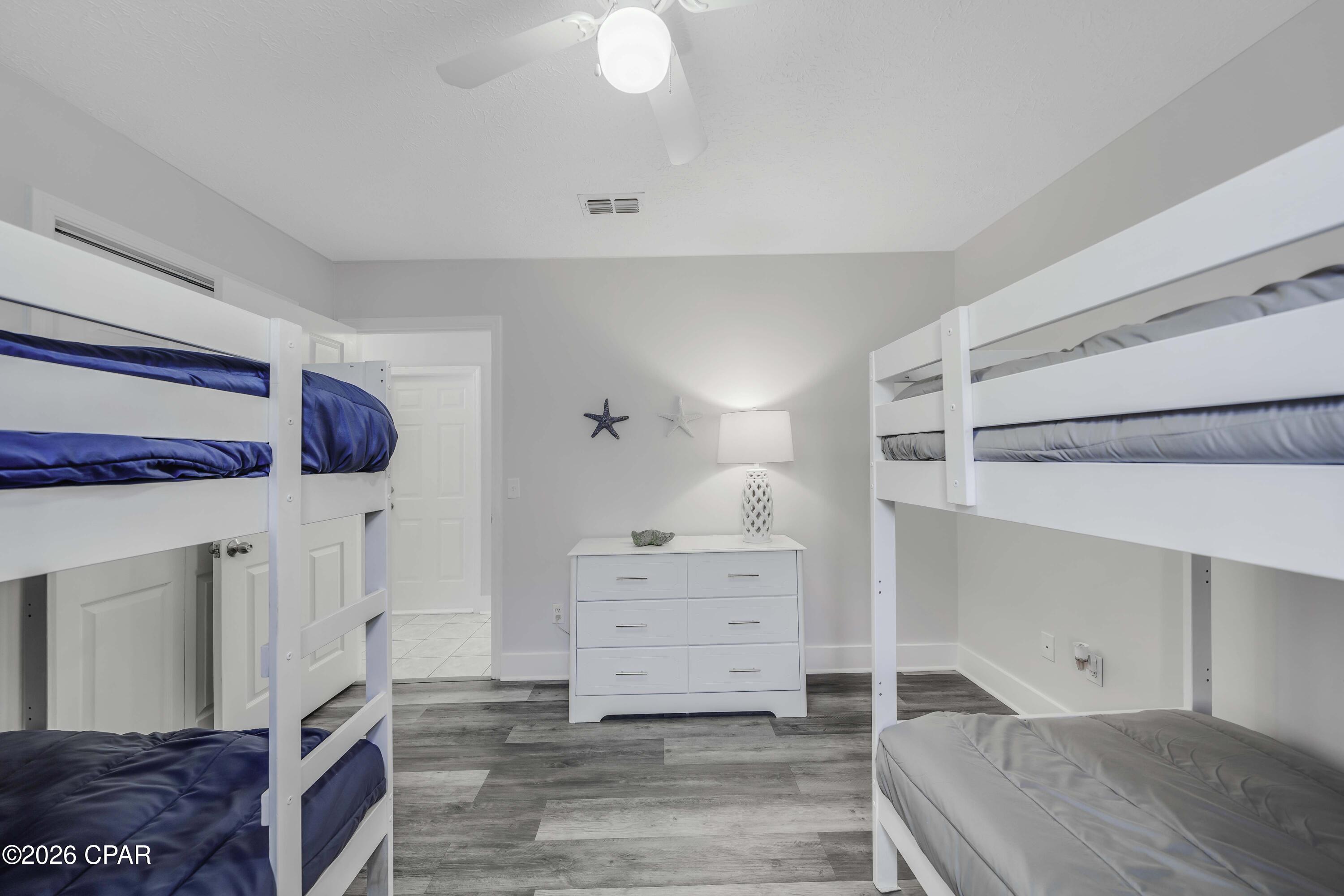 Palm Cove Phase II - Residential Lease