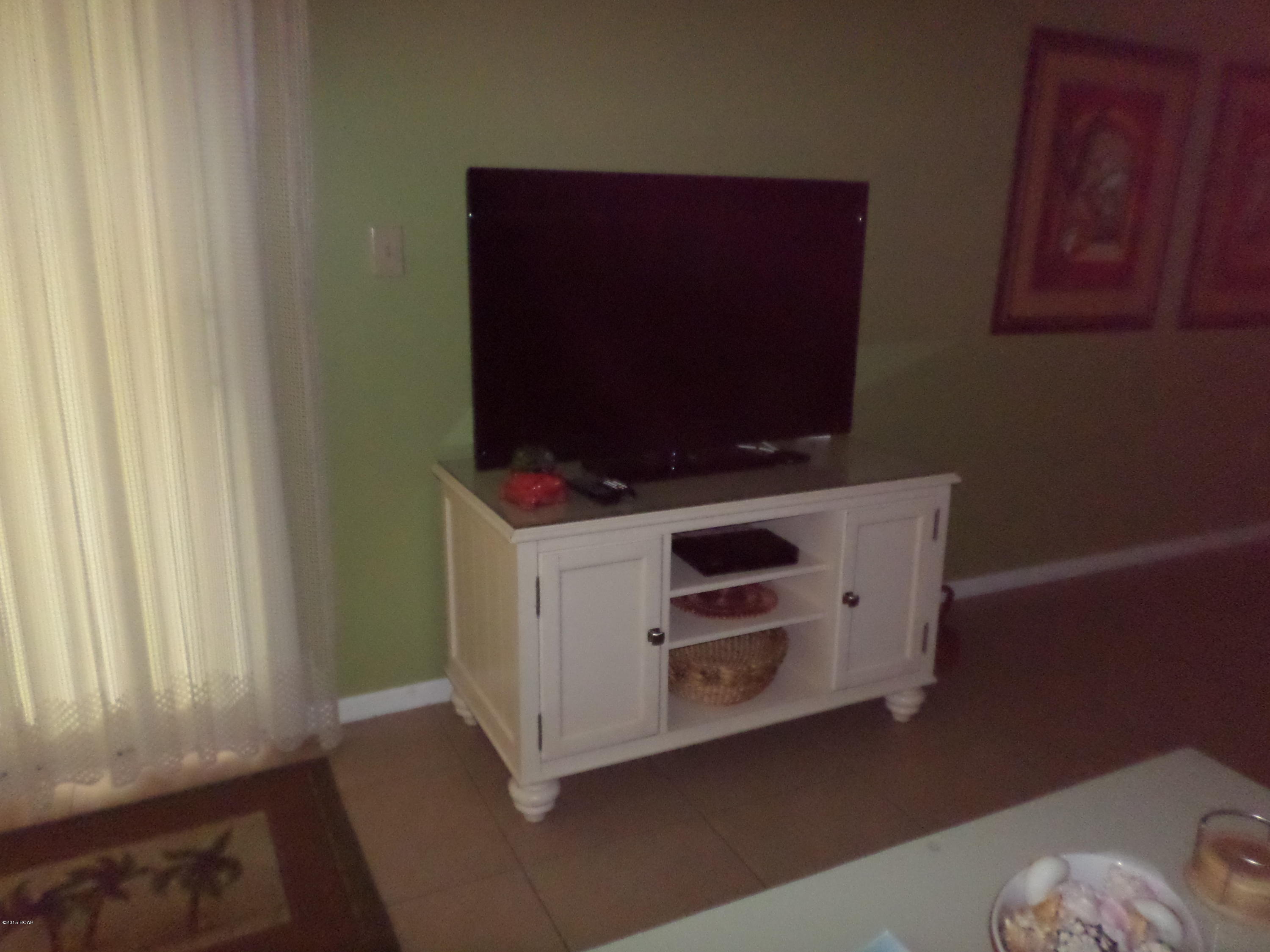 Edgewater Golf Villas V-A - Residential
