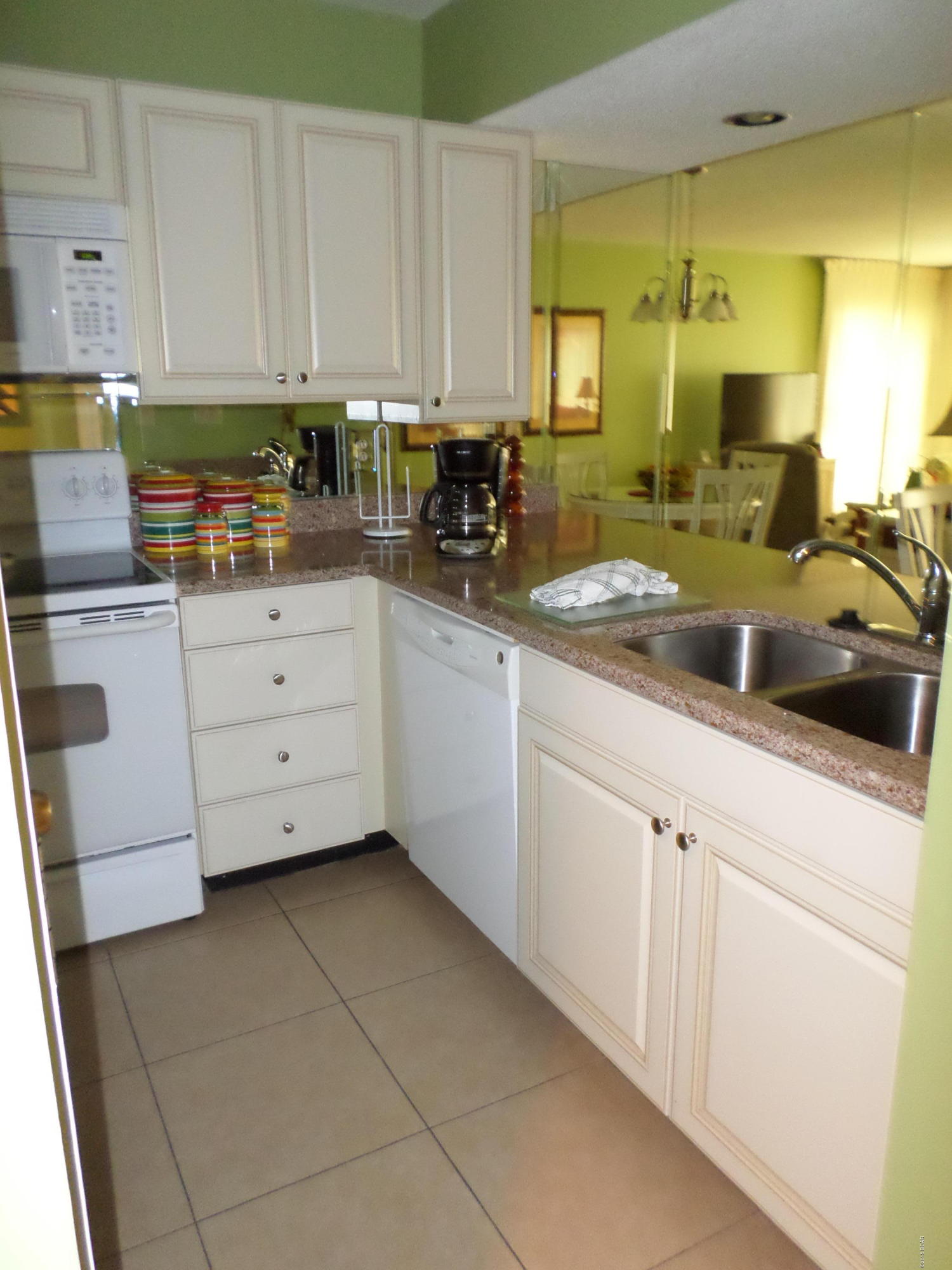 Edgewater Golf Villas V-A - Residential