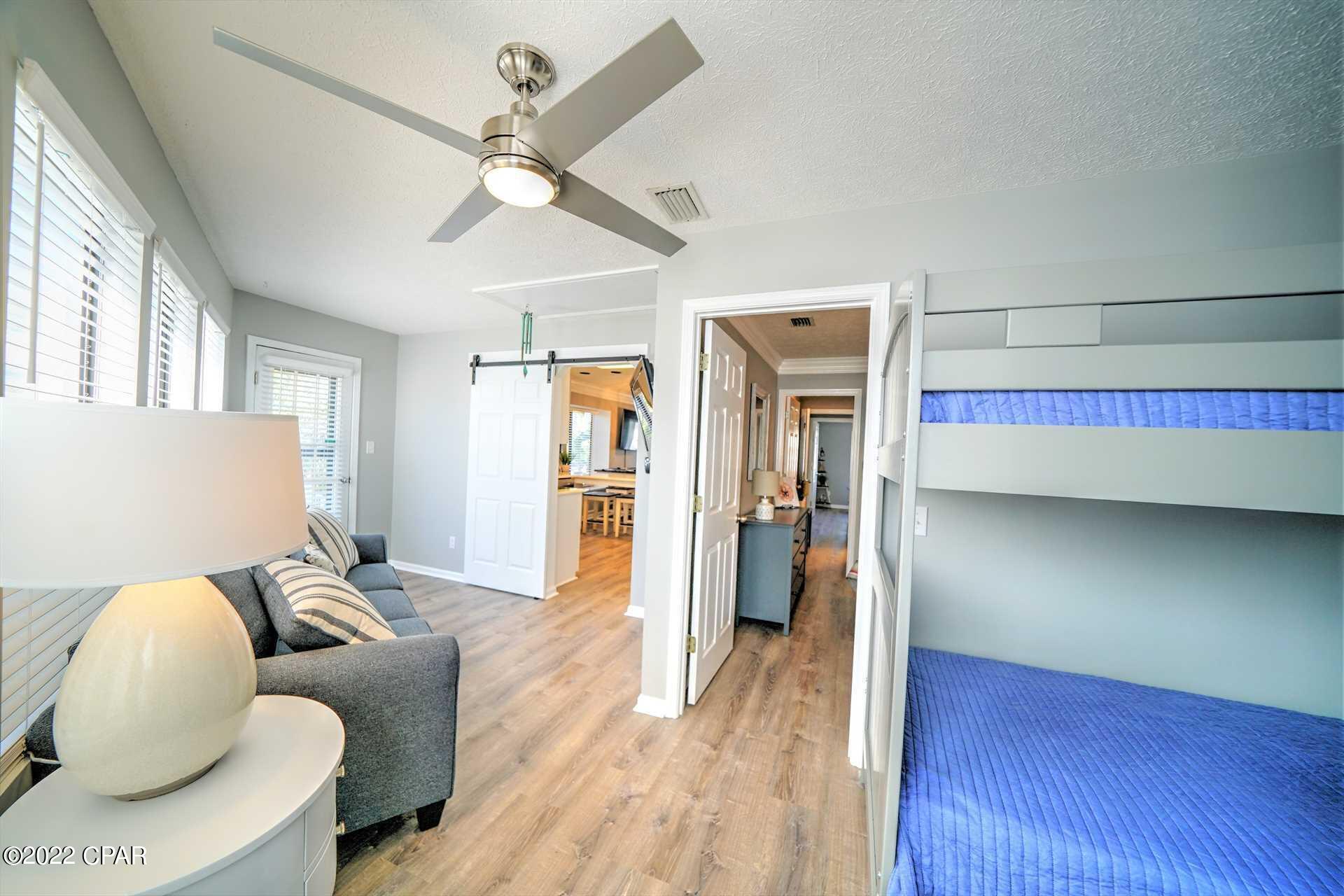 Venture Out Travel Trail - Residential