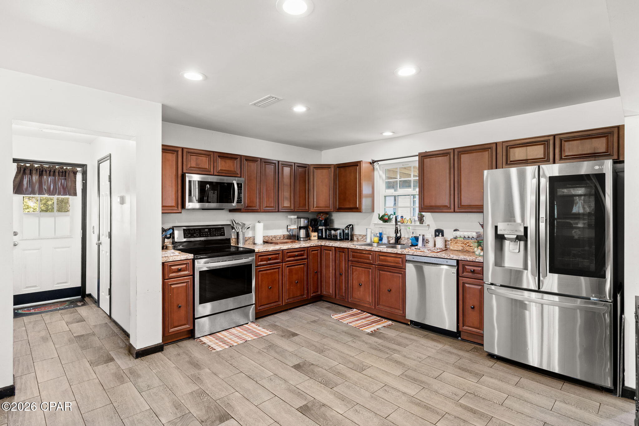 Waverly Ests - Residential
