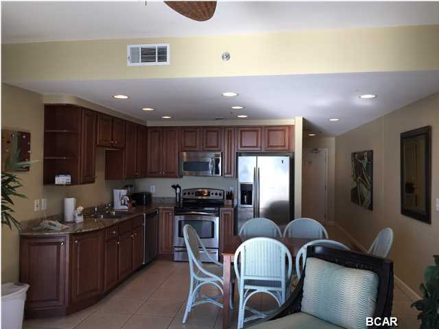 Splash Condo - Residential