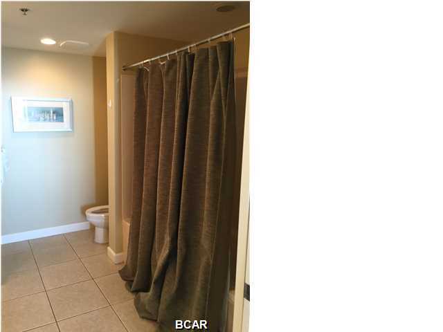 Splash Condo - Residential