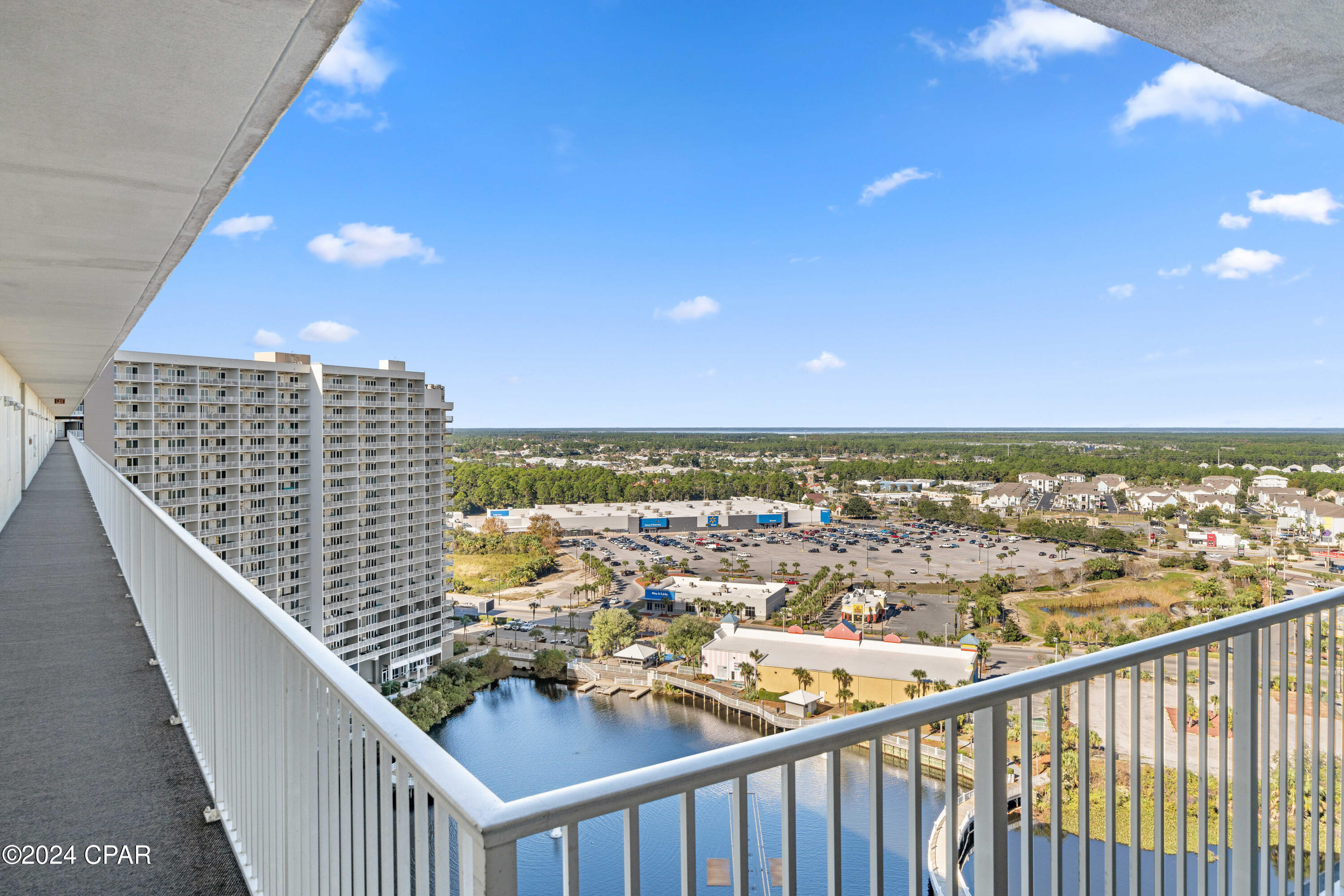 Laketown Wharf - Residential