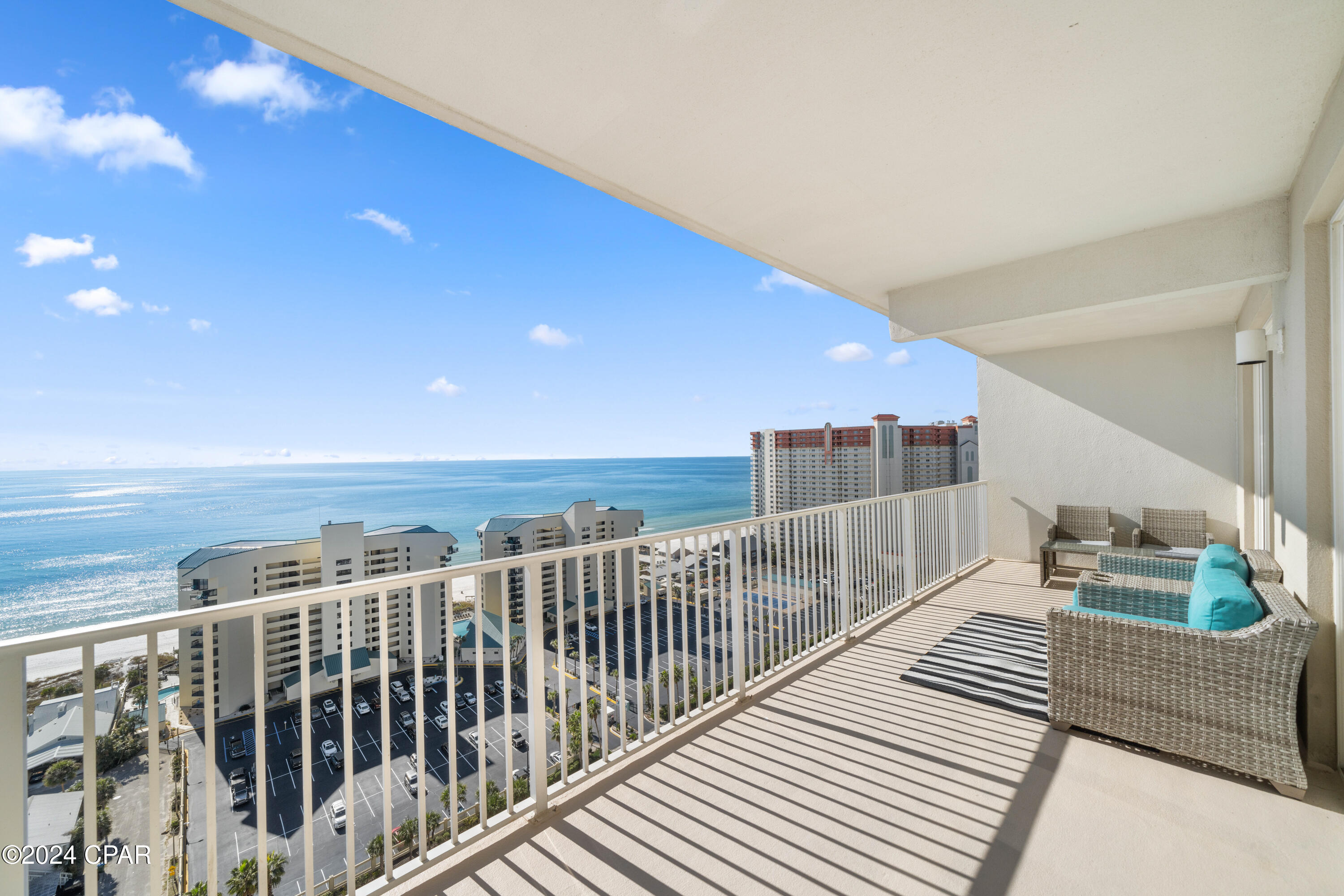 Laketown Wharf - Residential