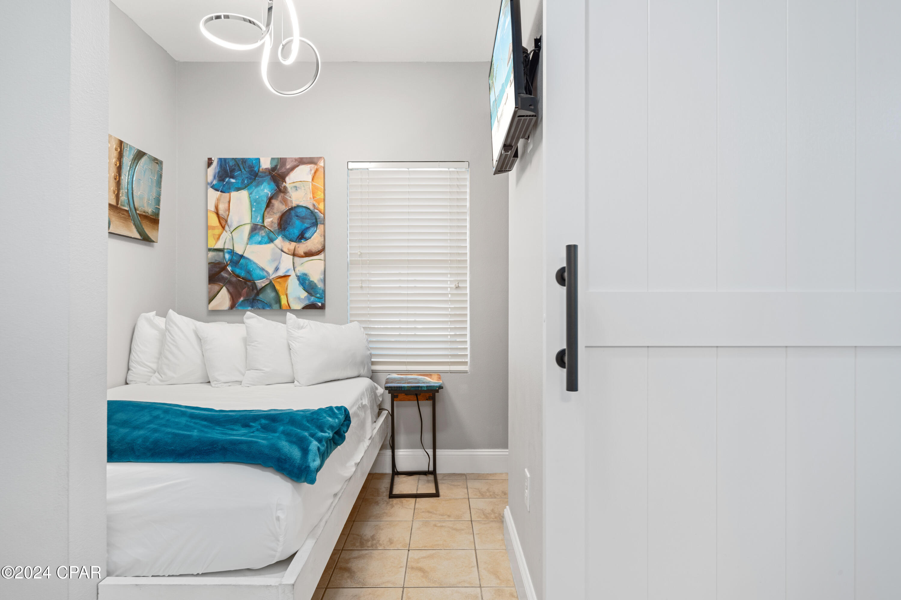 Laketown Wharf - Residential
