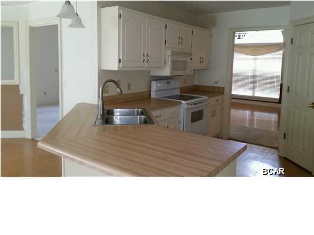 Country Club Harbour Estates - Residential