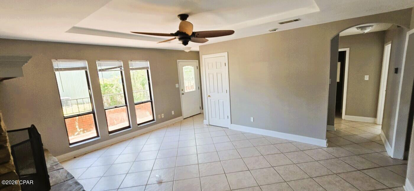 Grand Lagoon Banks - Residential