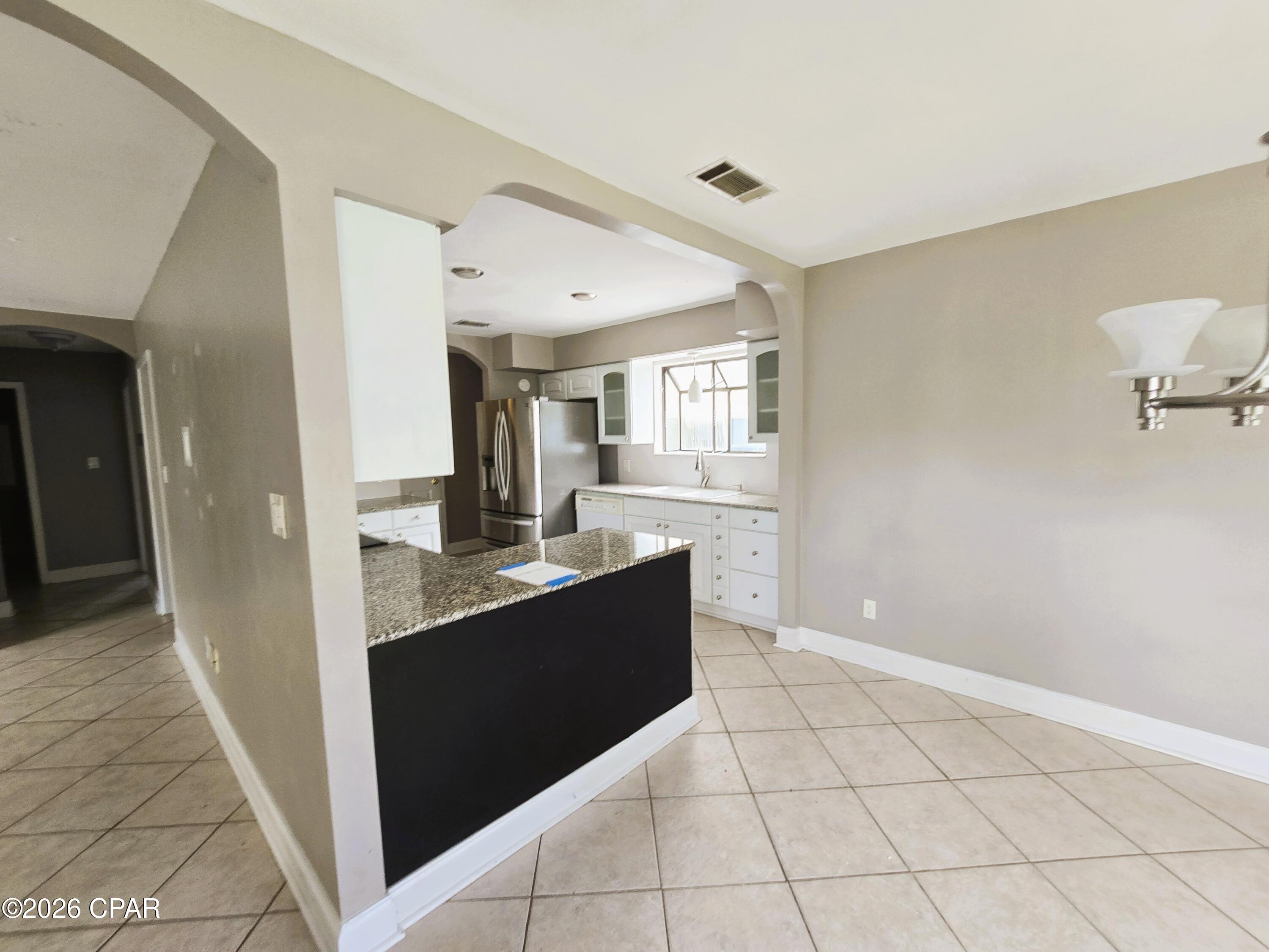 Grand Lagoon Banks - Residential