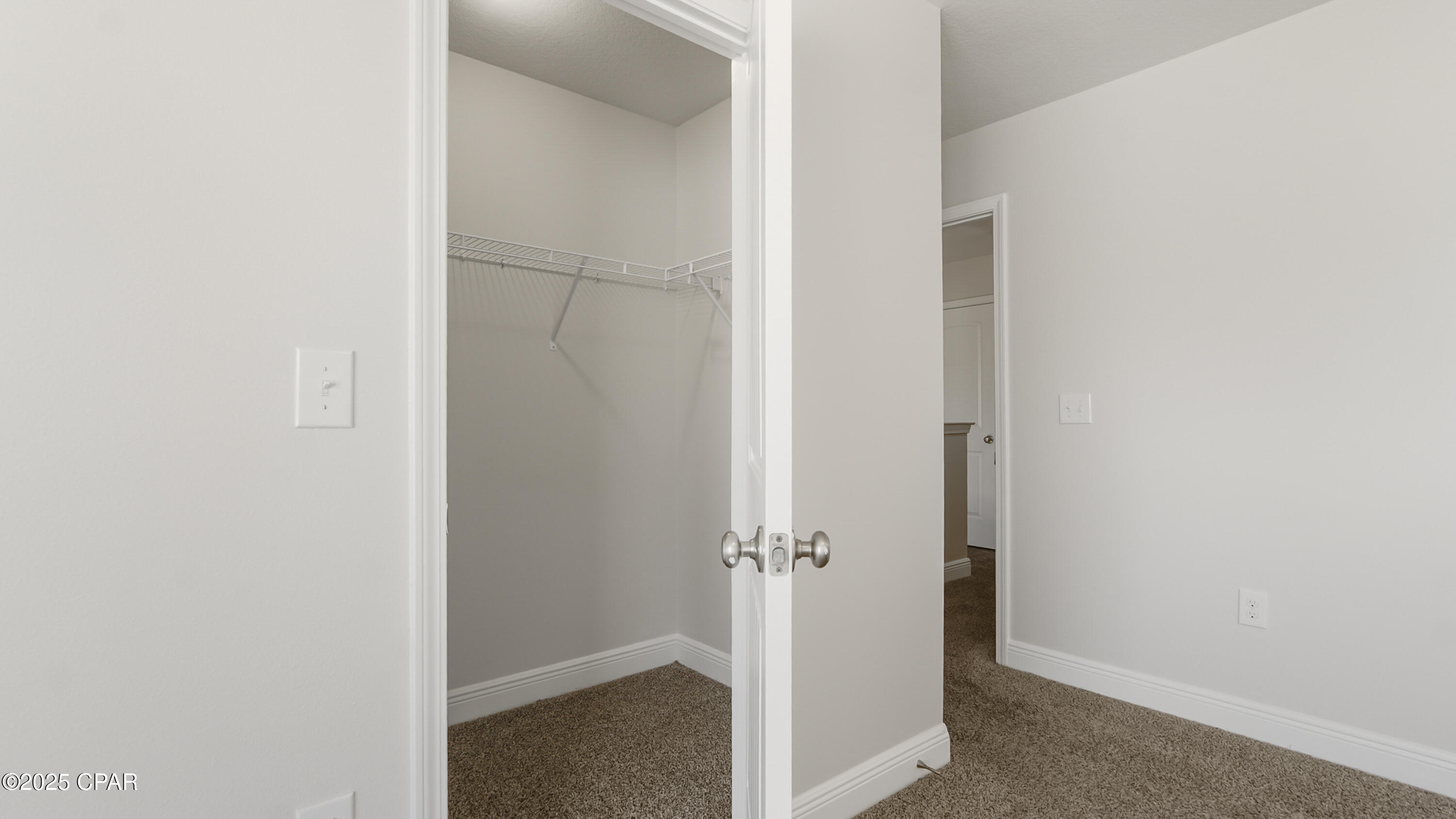 Hathaway Townhomes - Residential Lease