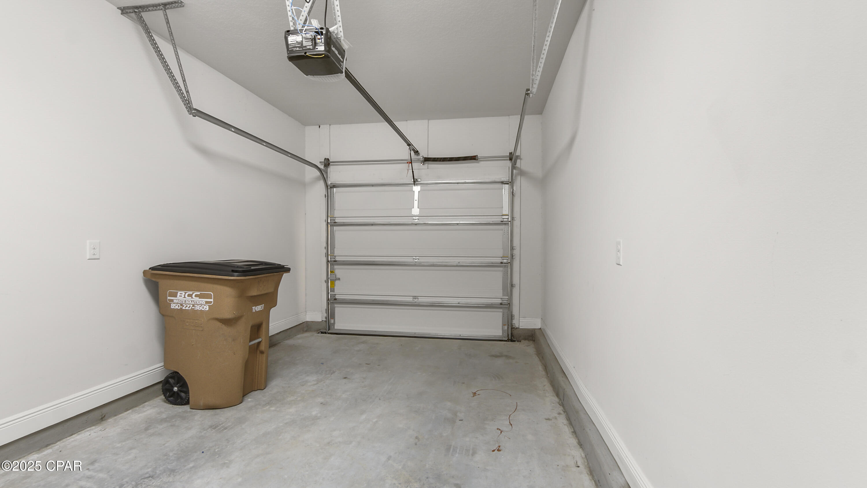 Hathaway Townhomes - Residential Lease