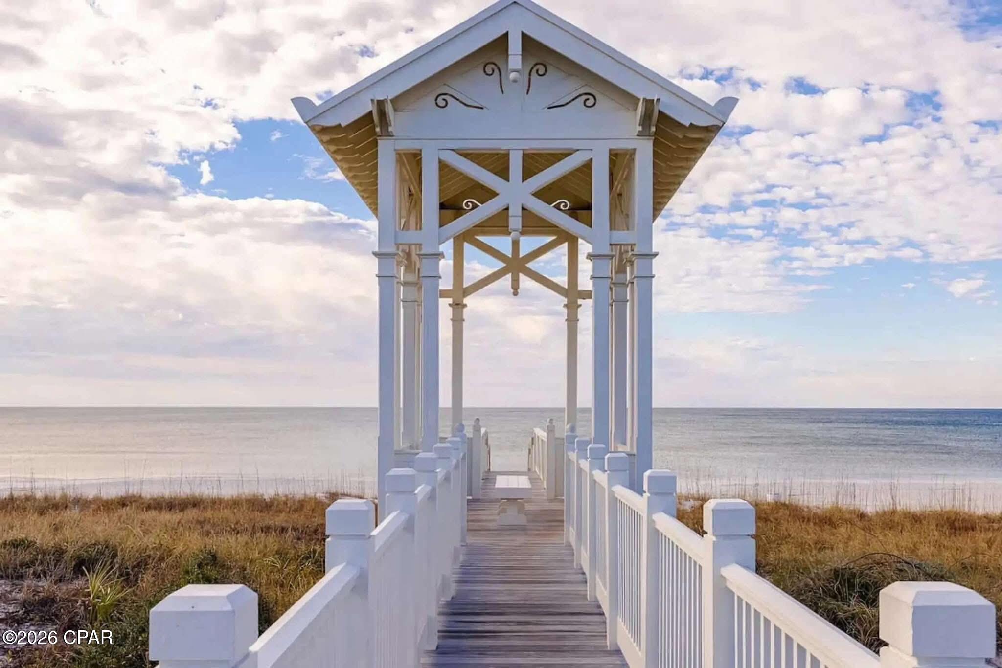 Carillon Beach Inn - Residential