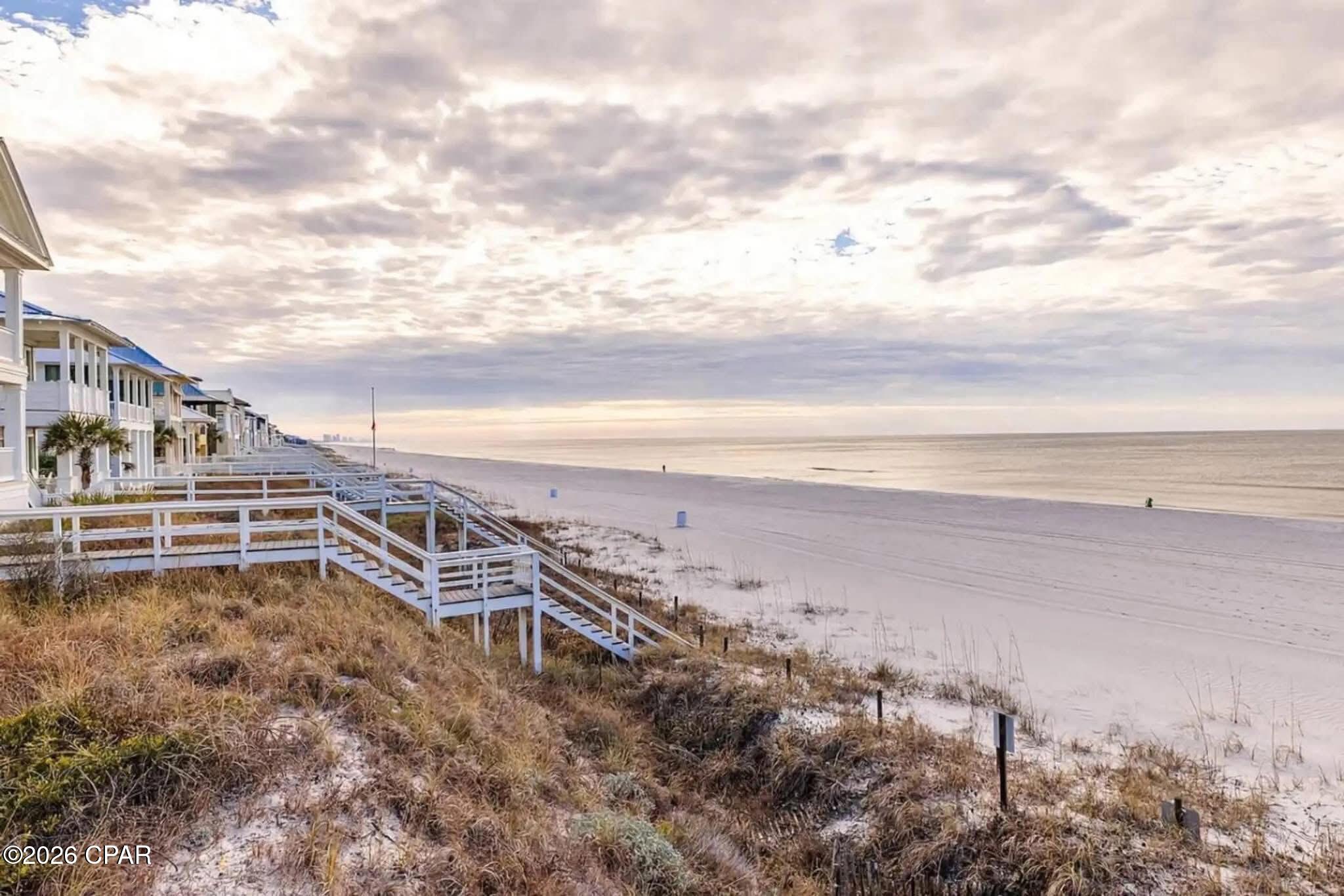 Carillon Beach Inn - Residential
