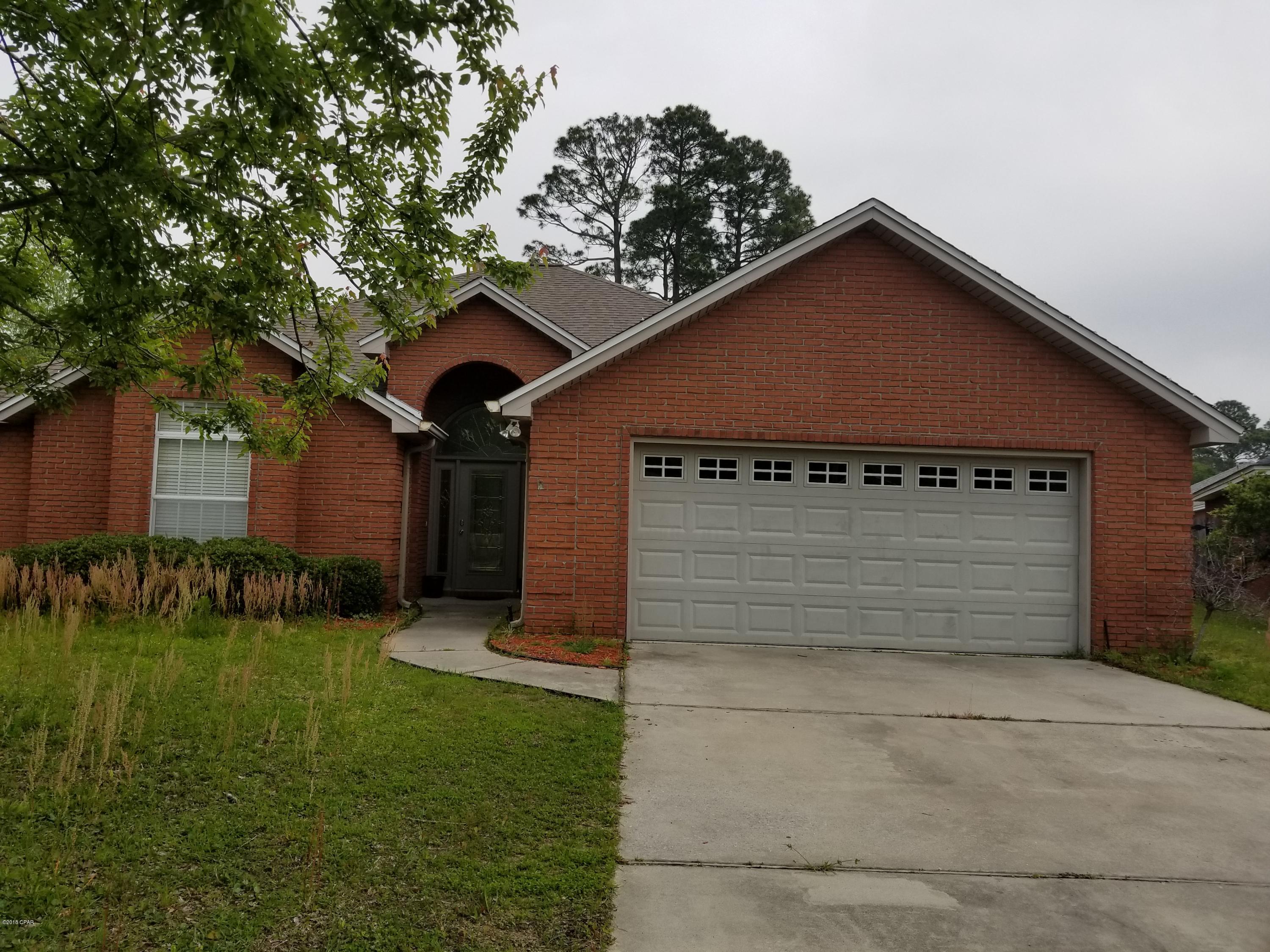 Home located at Harrison Place. Close to schools, shopping, and dining. Home includes a large living room and dining space, as well as a large fenced in backyard and 2 car garage. This home also includes washer/dryer hookups.



All dimensions are approximate.