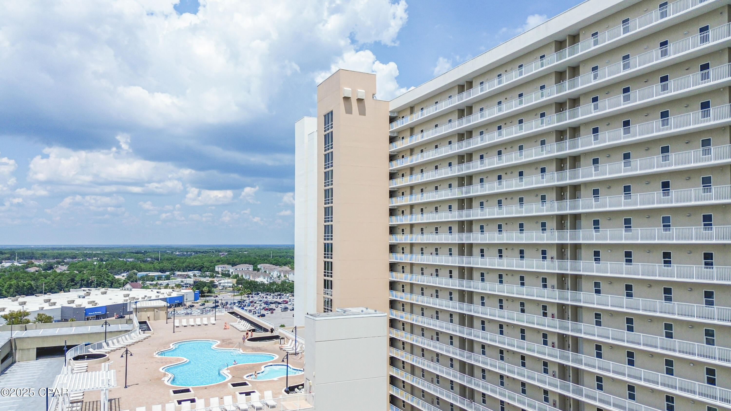 Laketown Wharf - Residential