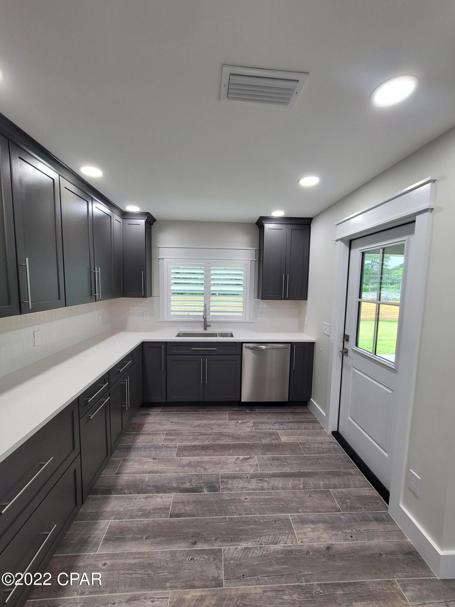 The Glades - Residential Lease