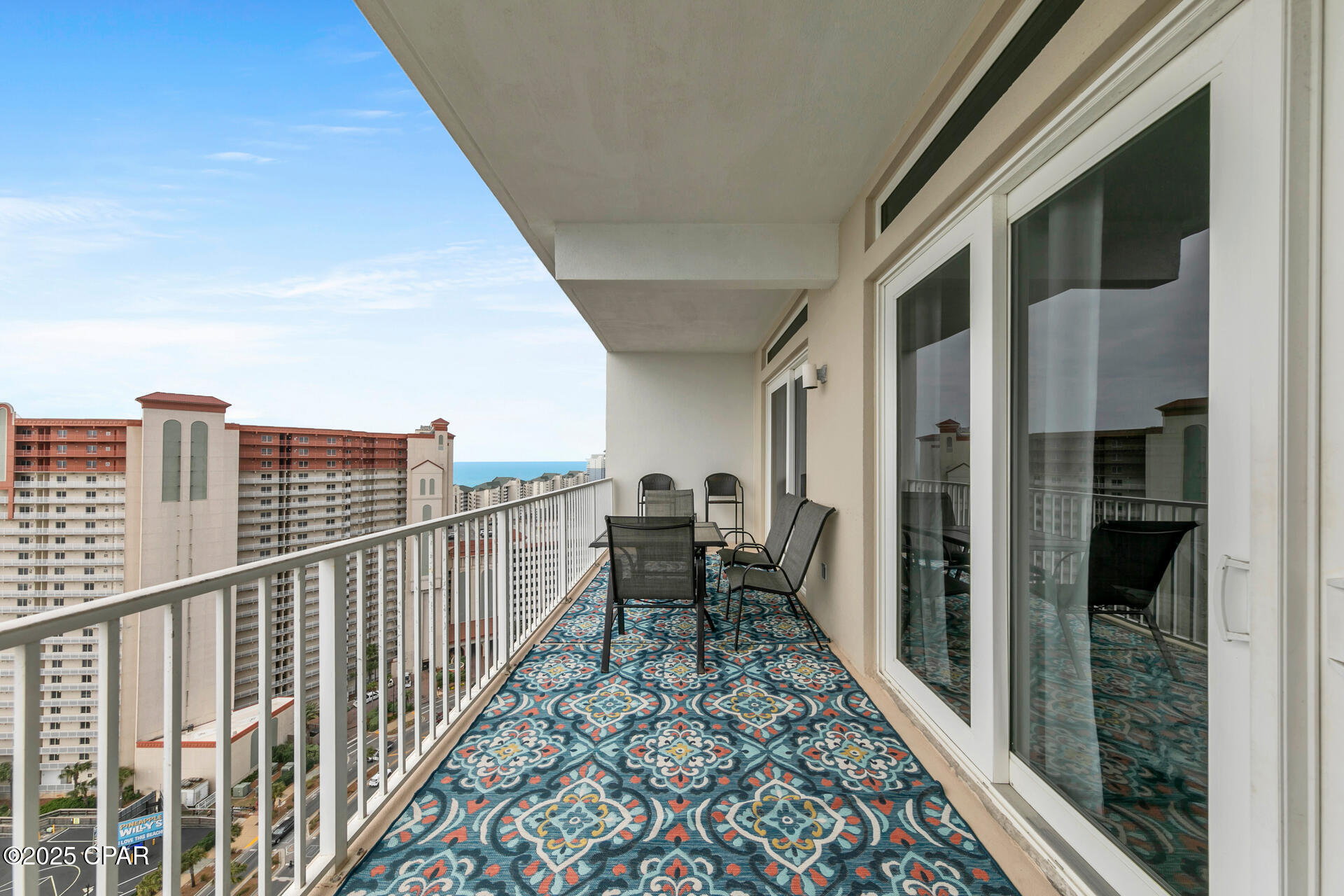 Laketown Wharf - Residential