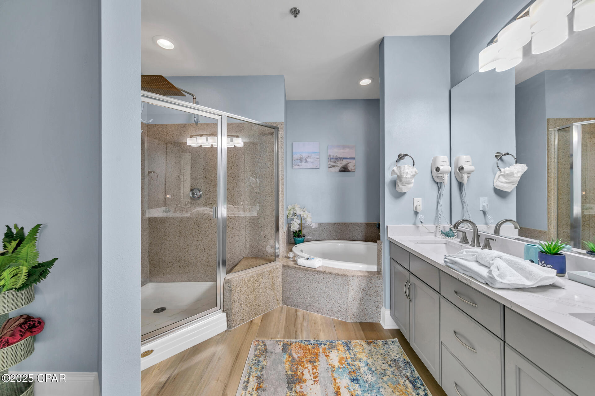 Laketown Wharf - Residential
