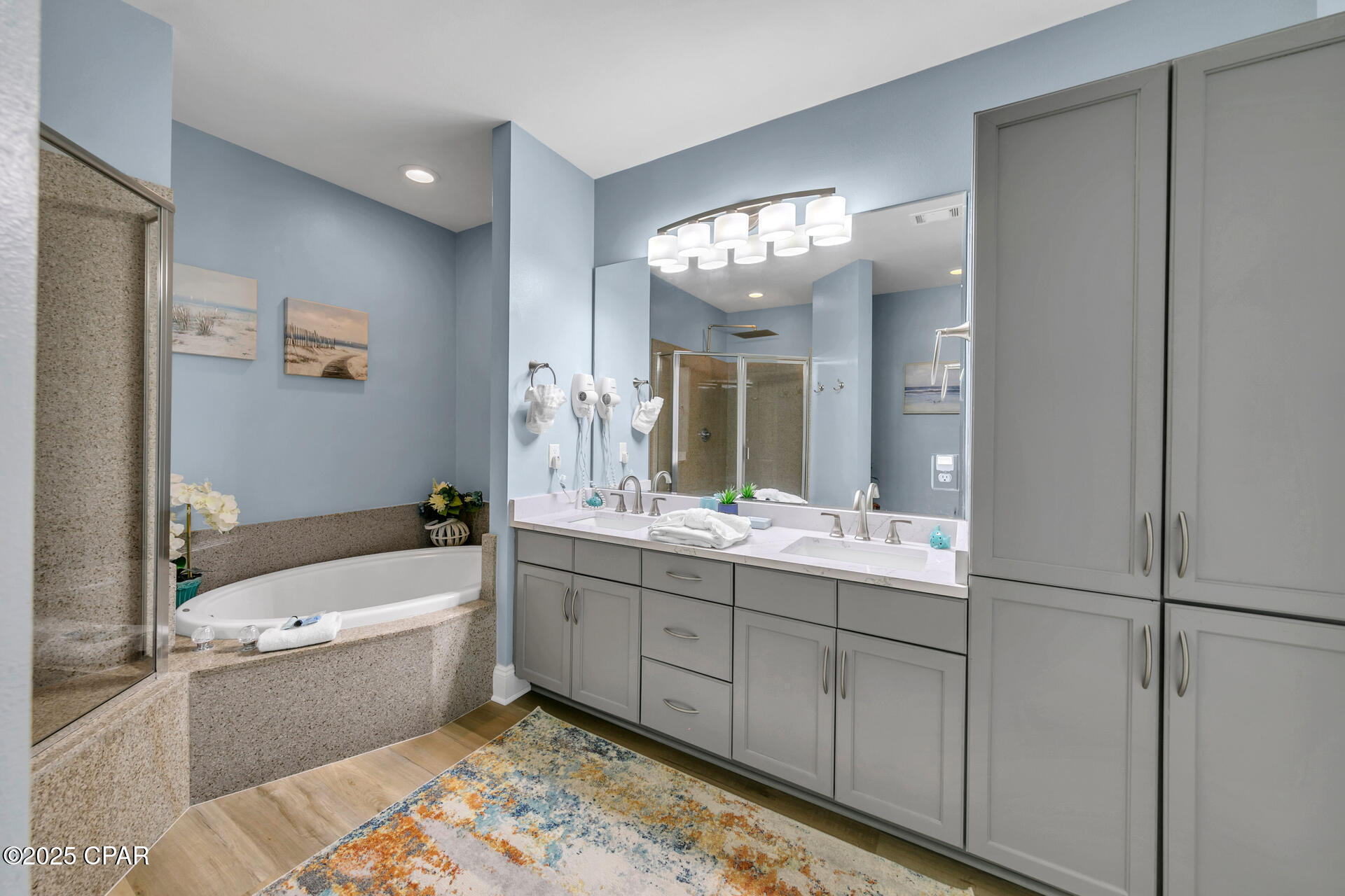 Laketown Wharf - Residential
