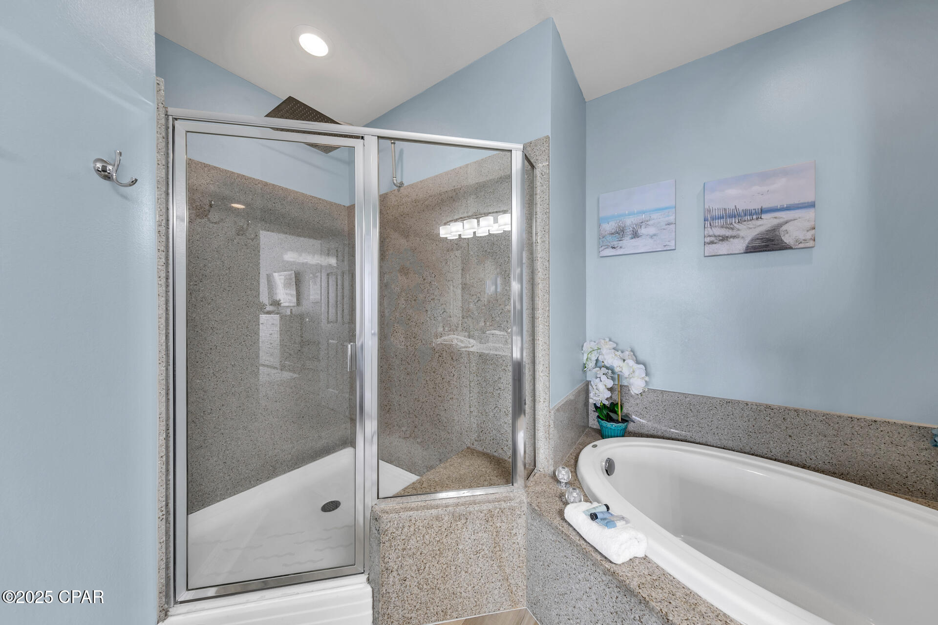 Laketown Wharf - Residential