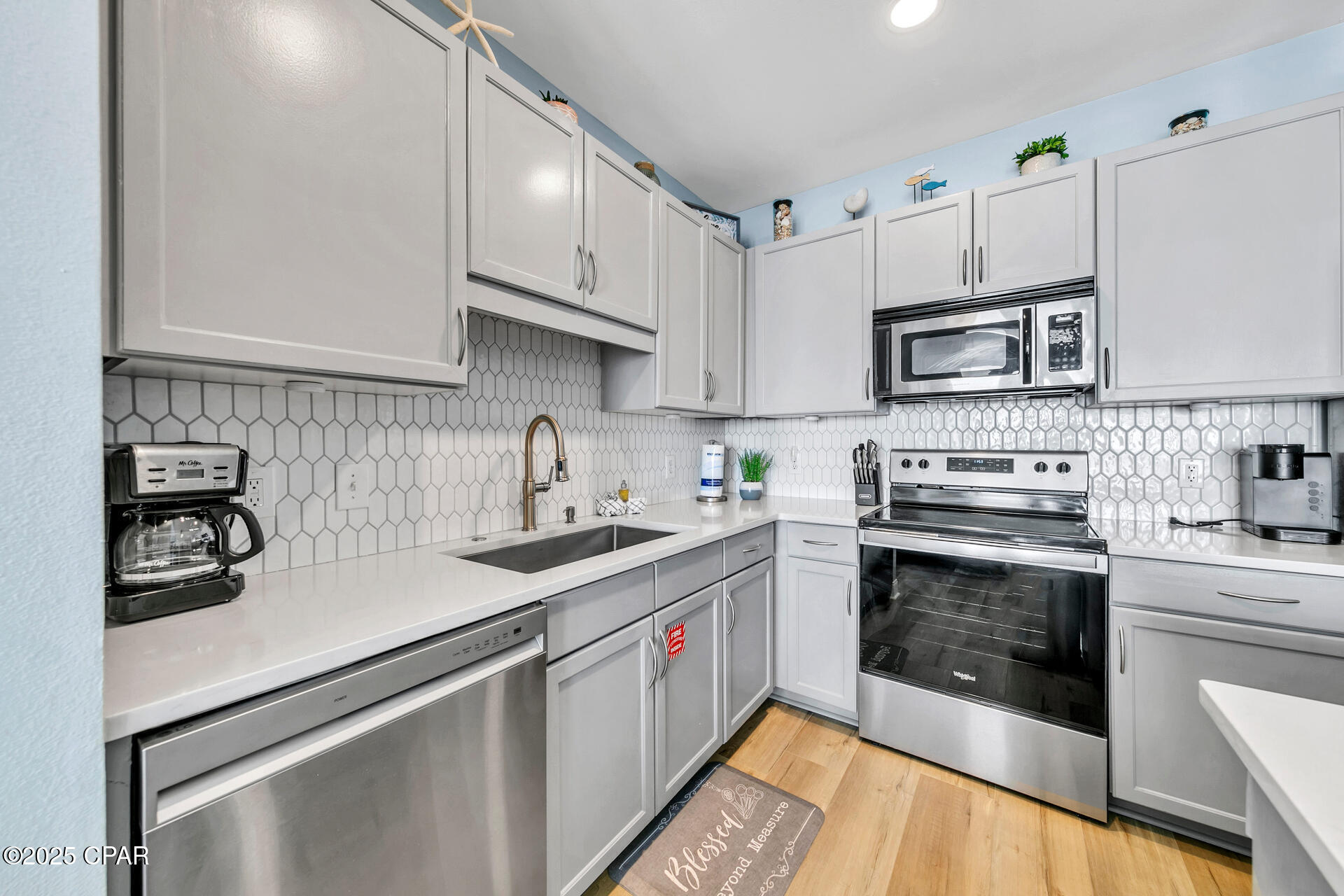Laketown Wharf - Residential