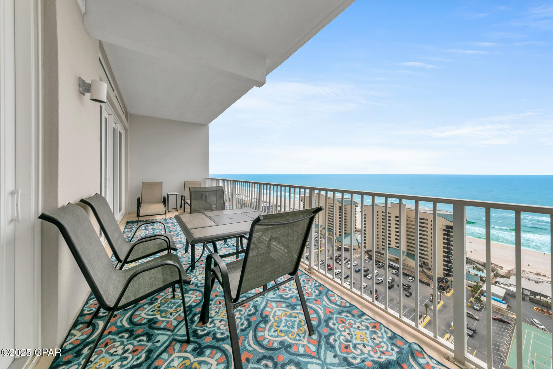 Laketown Wharf - Residential