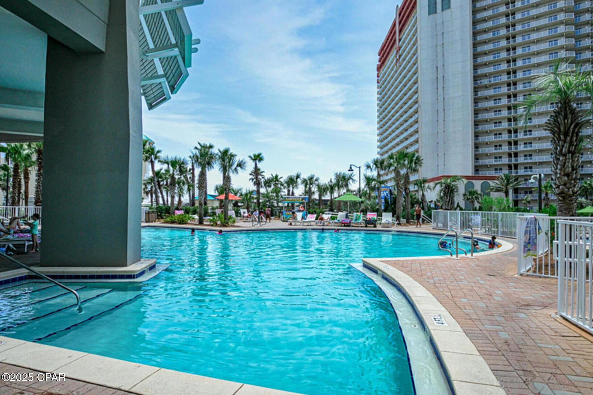 Laketown Wharf - Residential
