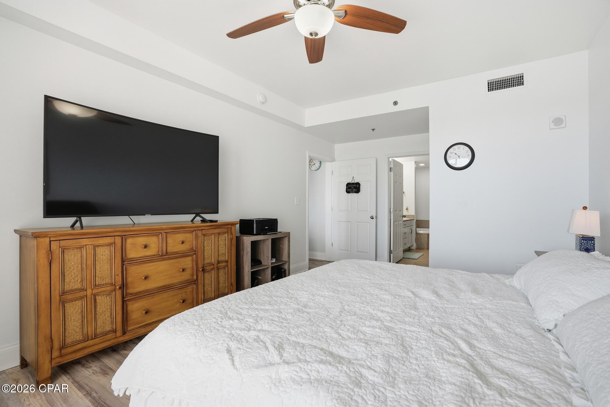 Laketown Wharf - Residential