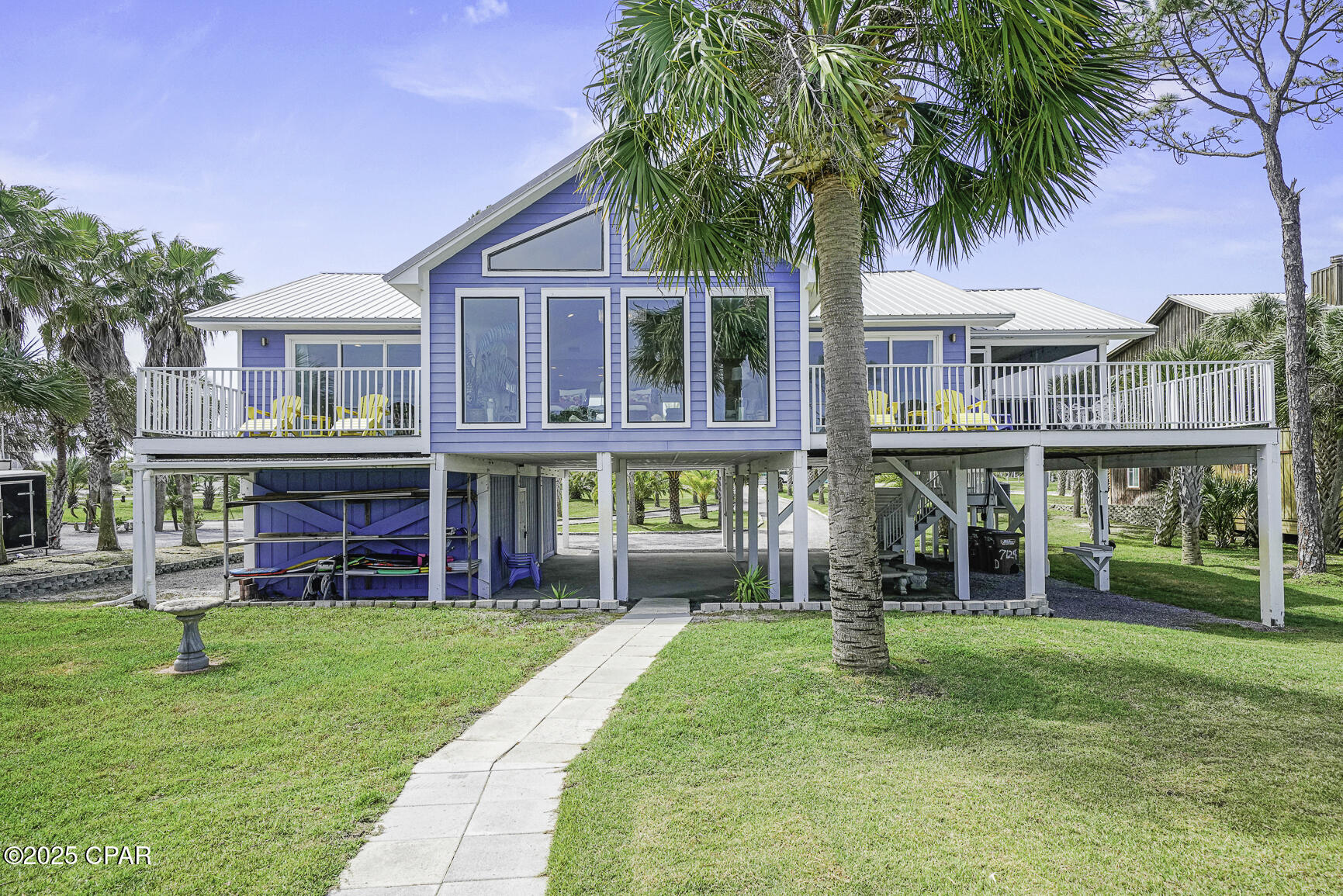 Cape Breezes - Residential