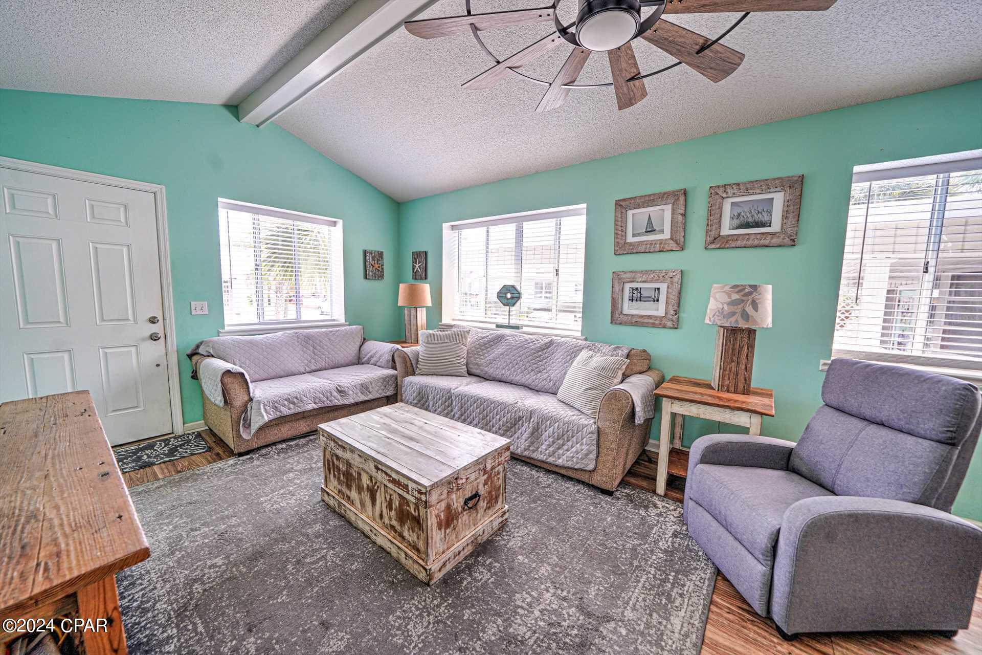 Venture Out Travel Trail - Residential