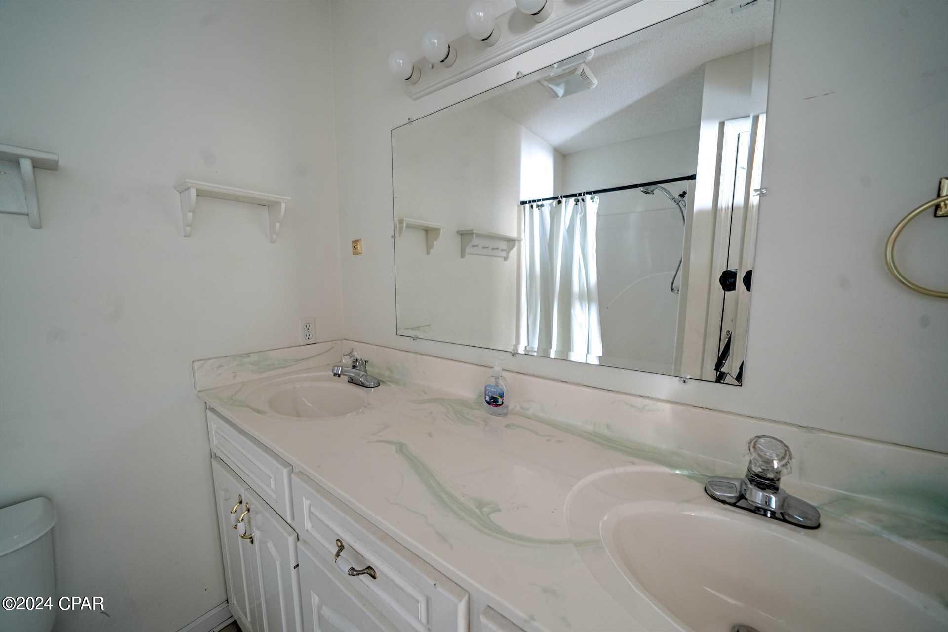 Venture Out Travel Trail - Residential