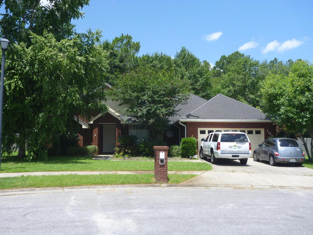 EXECUTIVE HOME IN THE LANDINGS! All brick, on a cul-de-sac in a great school district. 4 bedroom/3 bath, 2479 sq ft. this home boasts formal dining/living rooms with hardwood floors and crown molding and a huge family room off the kit! The FDR also has chair rails. The FLR has a gas log fireplace with a lovely mantel. Kitchen has ceramic tile, lots of custom maple cabinets, lots of solid surface counters for food prep, breakfast bar and nook. The nook accesses the screened porch. MBR is spacious and accesses the screened porch thru a sliding glass door. MBA has a lge walk-in closet, dbl cultured marble vanity, a huge sep shower and let Calgon take you away in the beautiful whirlpool tub. This home has a 3-way split bedroom plan.