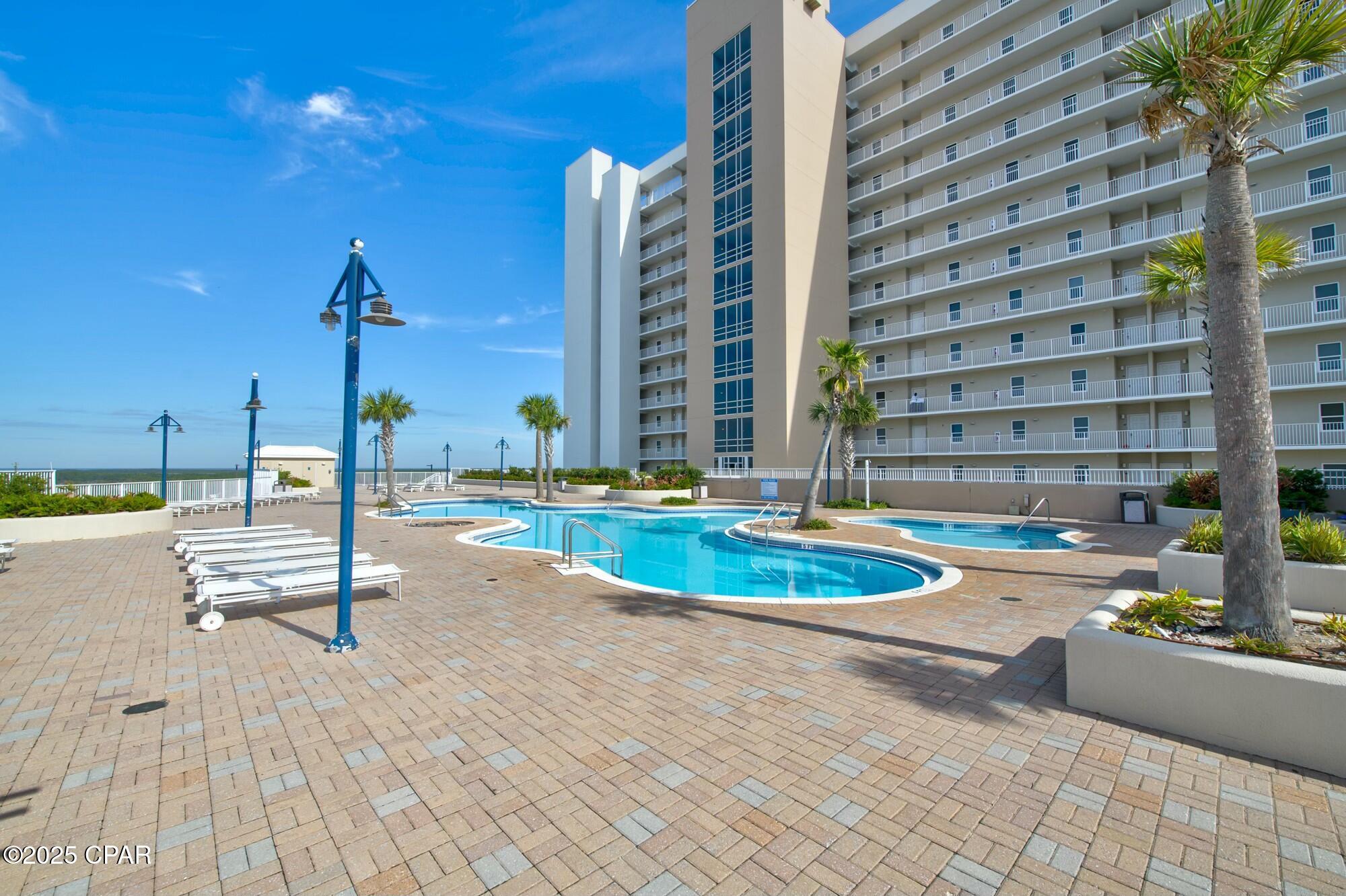 Laketown Wharf - Residential
