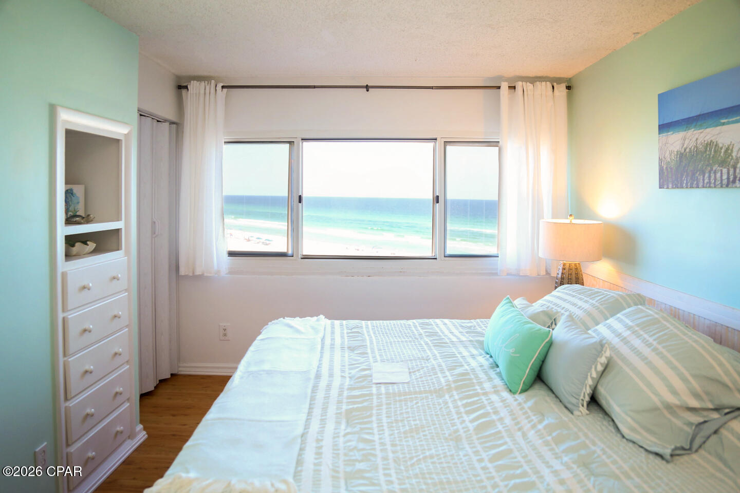 Pinnacle Port - Residential