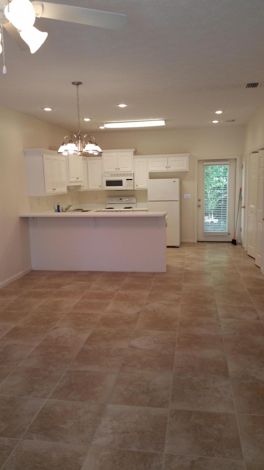 Gulf Coast Hwy - Residential Lease