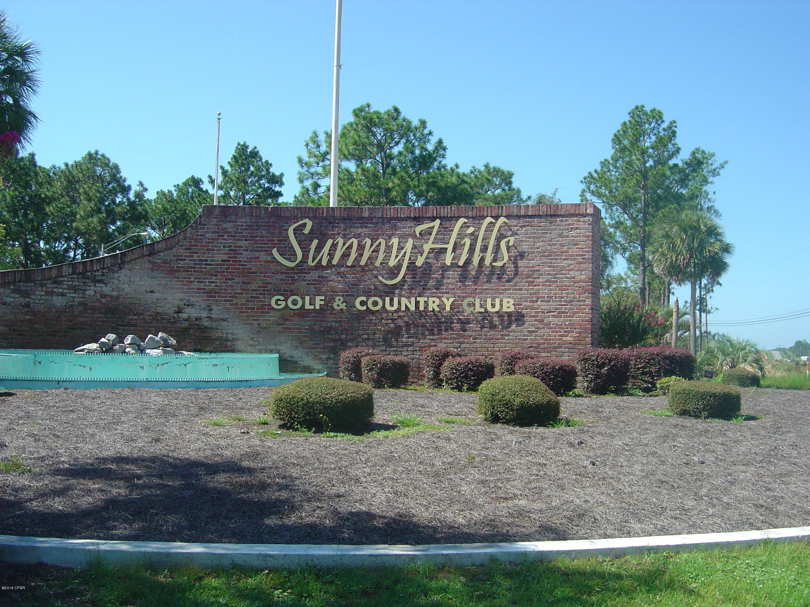 Excellent building or excellent price for investment.  Purchase additional 3 lots in Sunny Hills with all four for $8500.00.