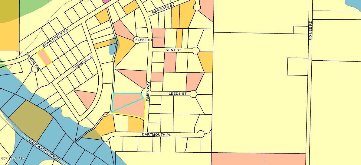 Wooded lot not far from Hwy 231.  Mobile homes allowed as are horses.   All information taken from Property Appraisers site so should be checked by buyer if important.  No survey available.