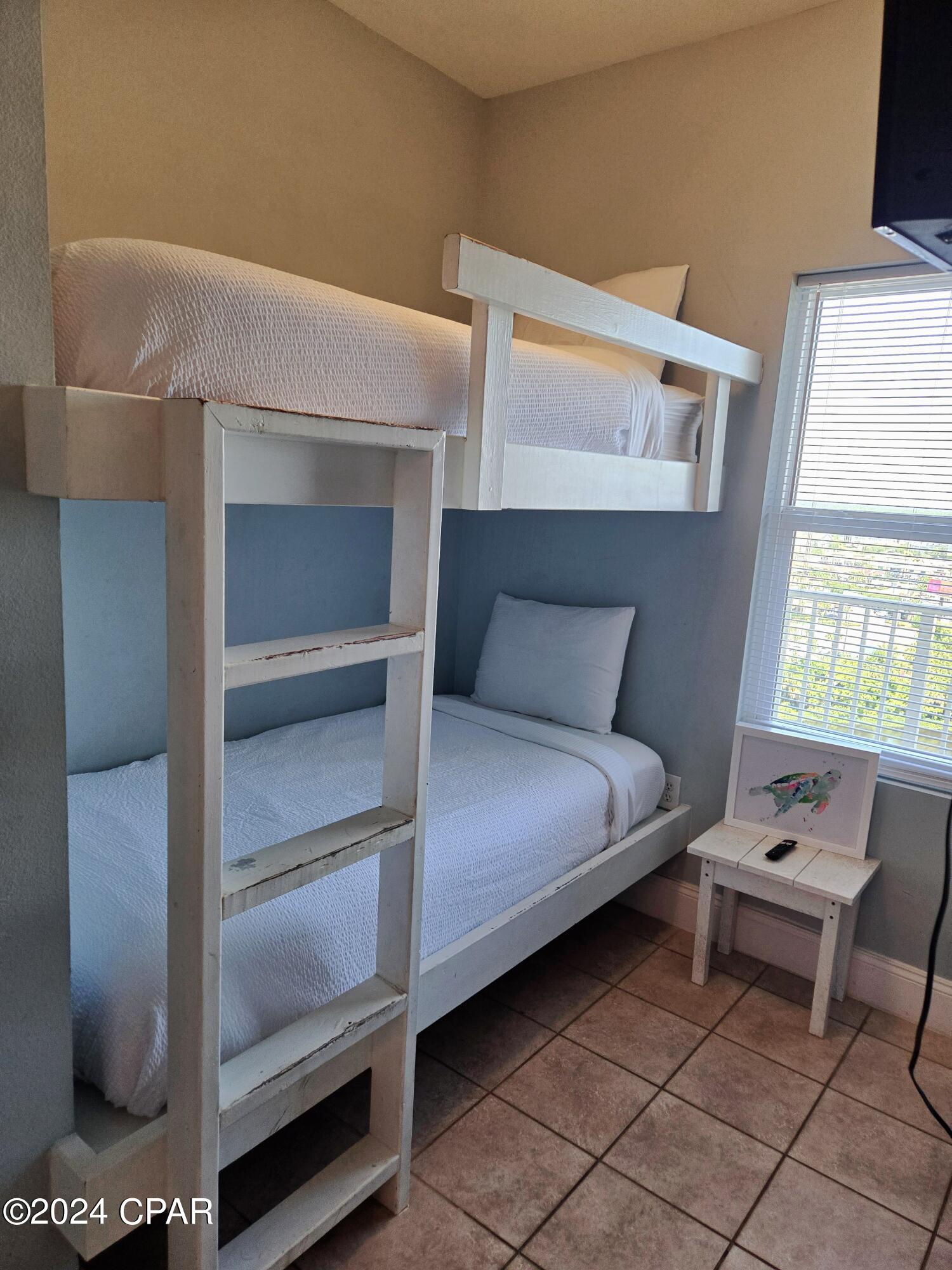 Laketown Wharf - Residential Lease