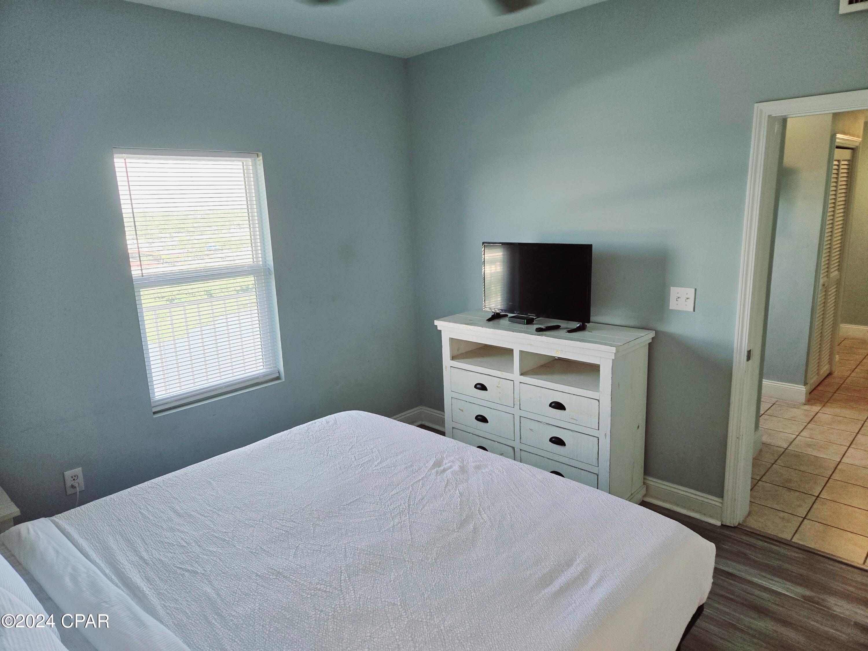 Laketown Wharf - Residential Lease