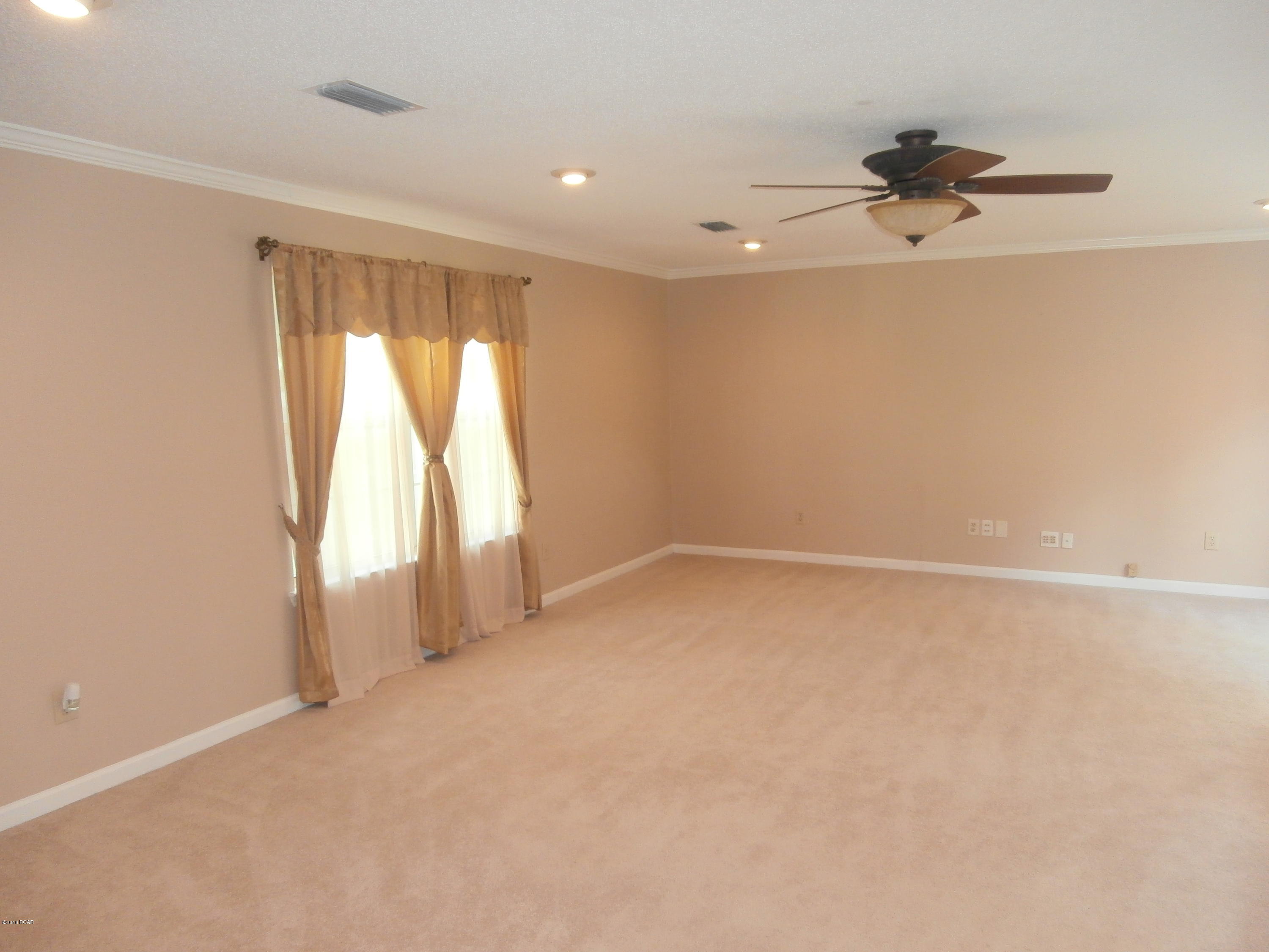 The Woods Phase 1 - Residential Lease