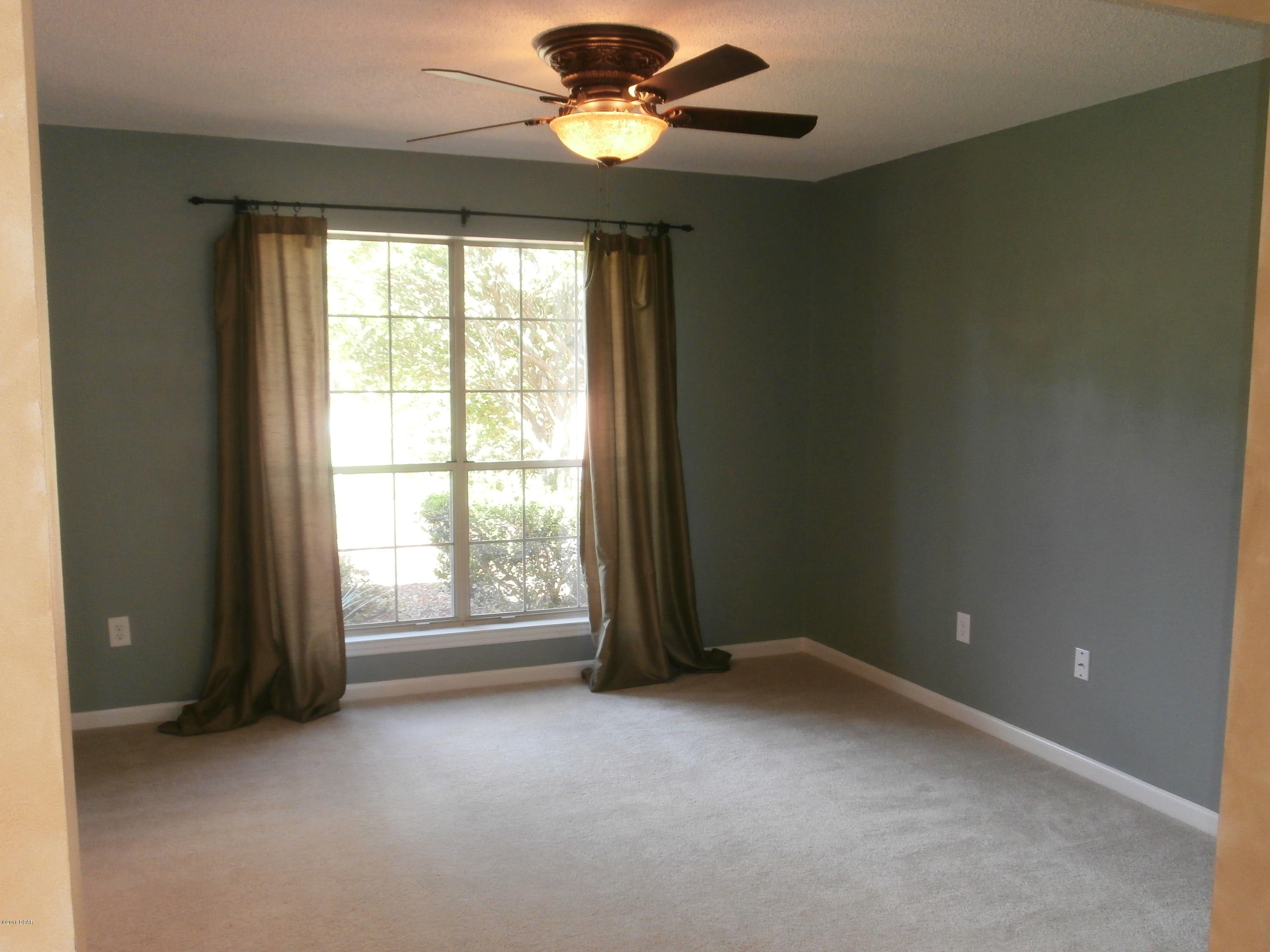 The Woods Phase 1 - Residential Lease