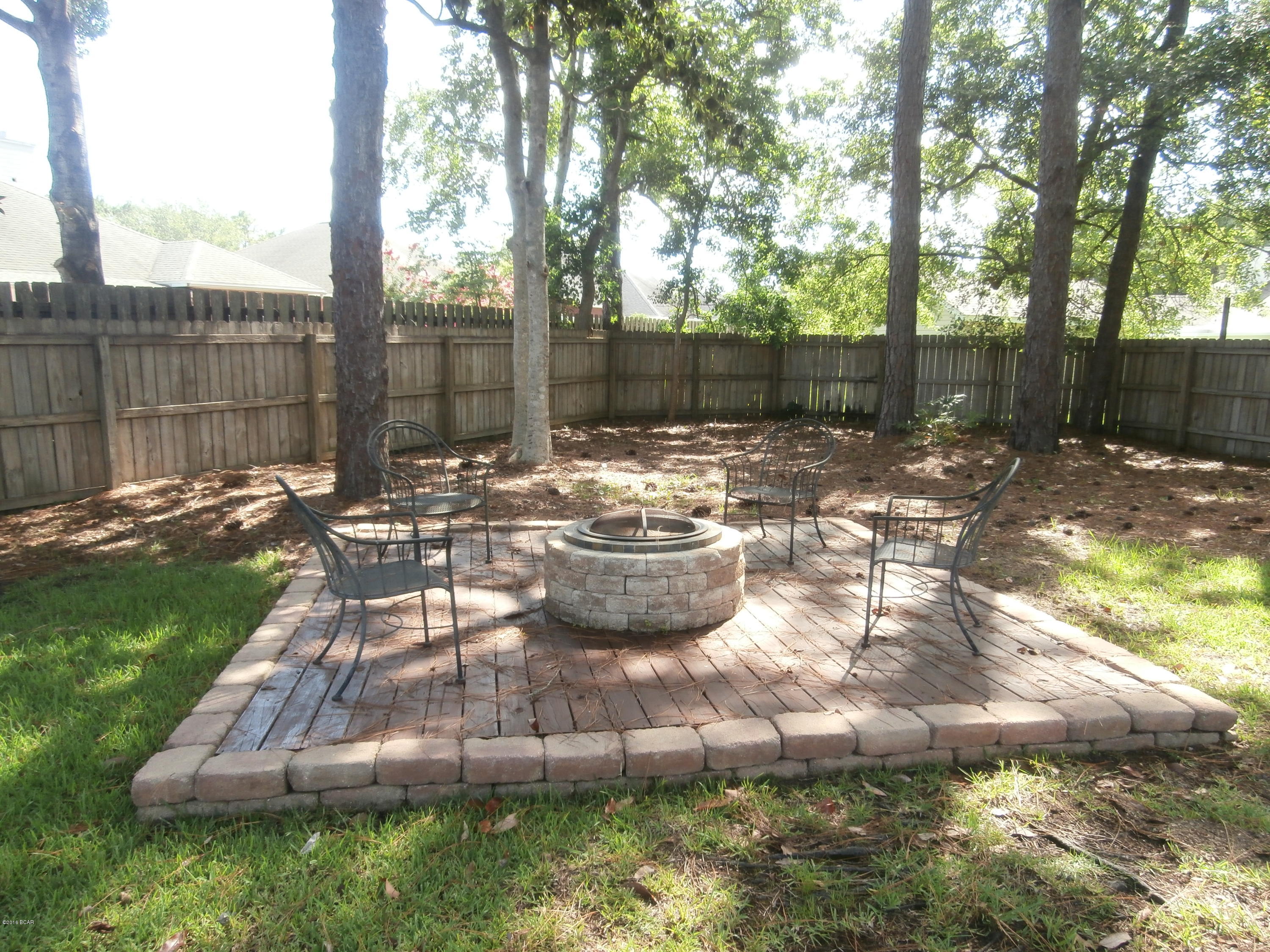 The Woods Phase 1 - Residential Lease