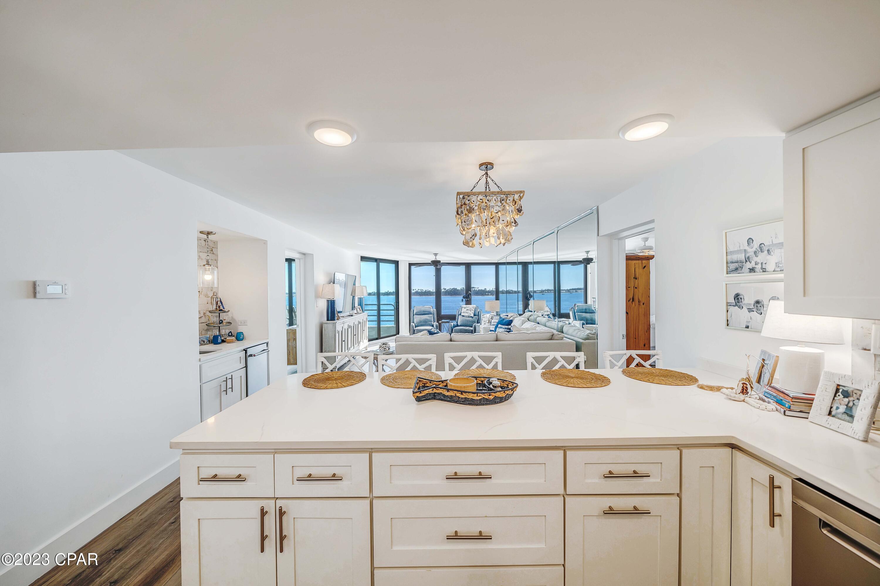 Lagoon Towers Phase I - Residential